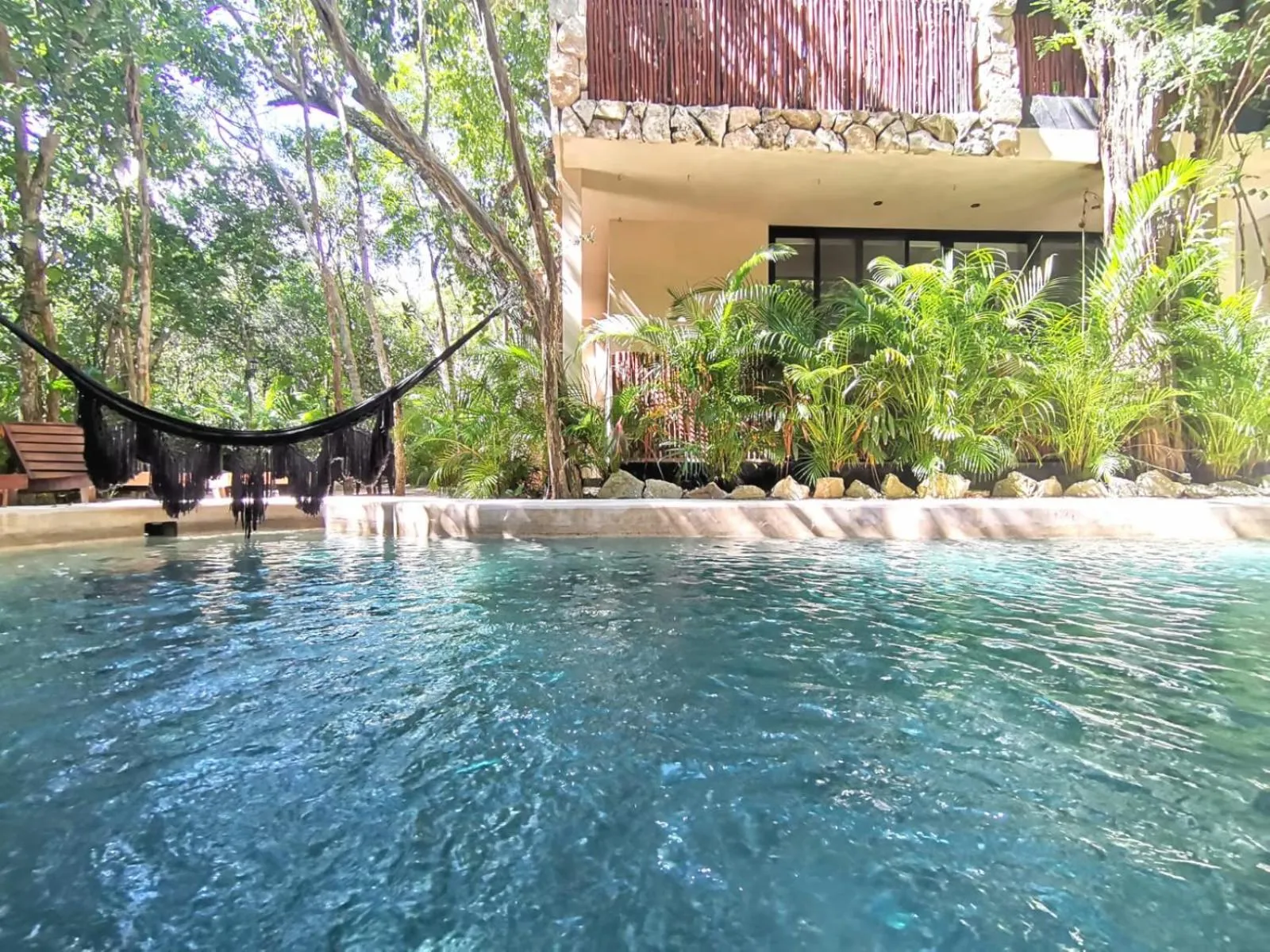 Swimming pool in Agua & Selva luxury Jungle loft