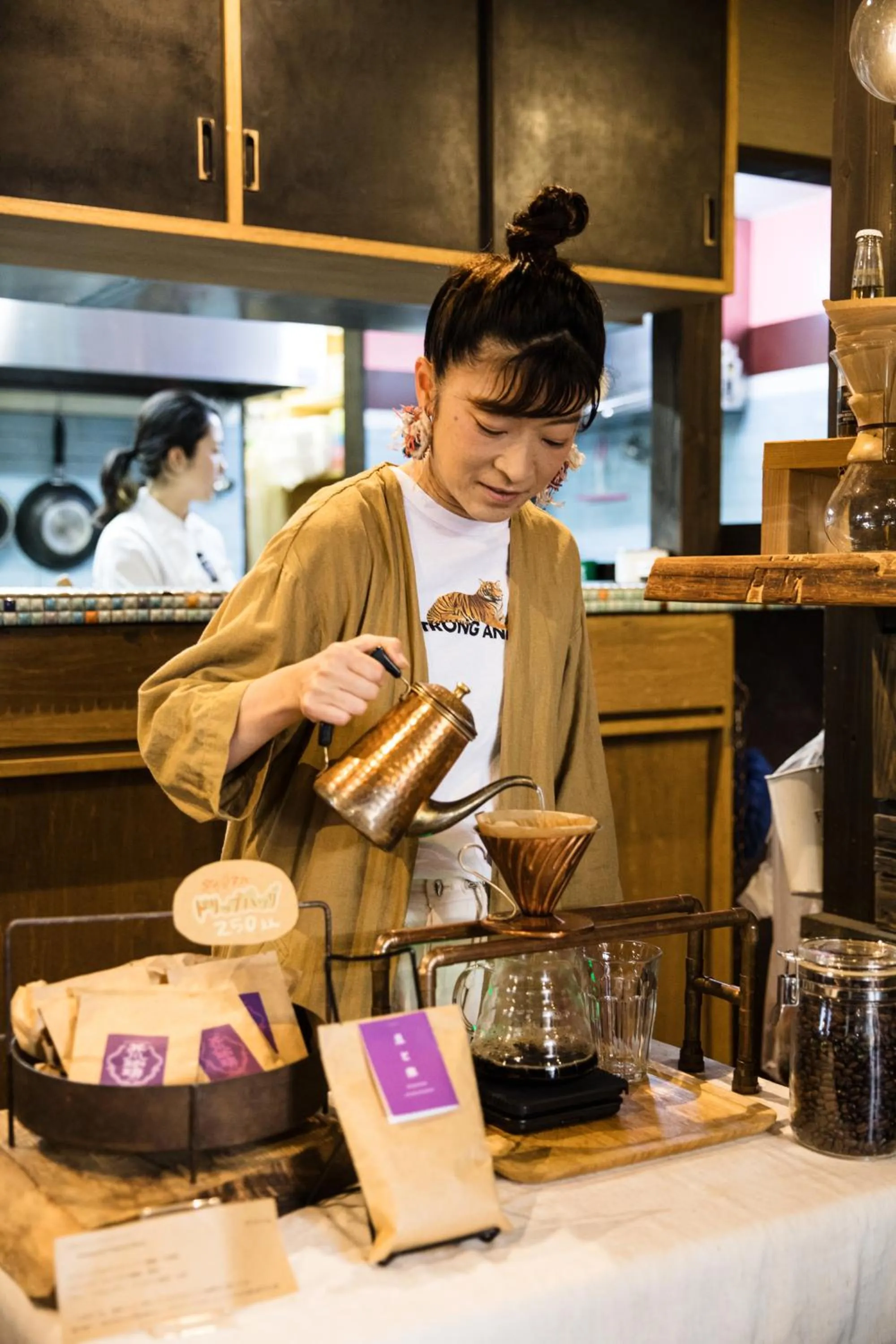 Staff in Osaka Guest House U-En