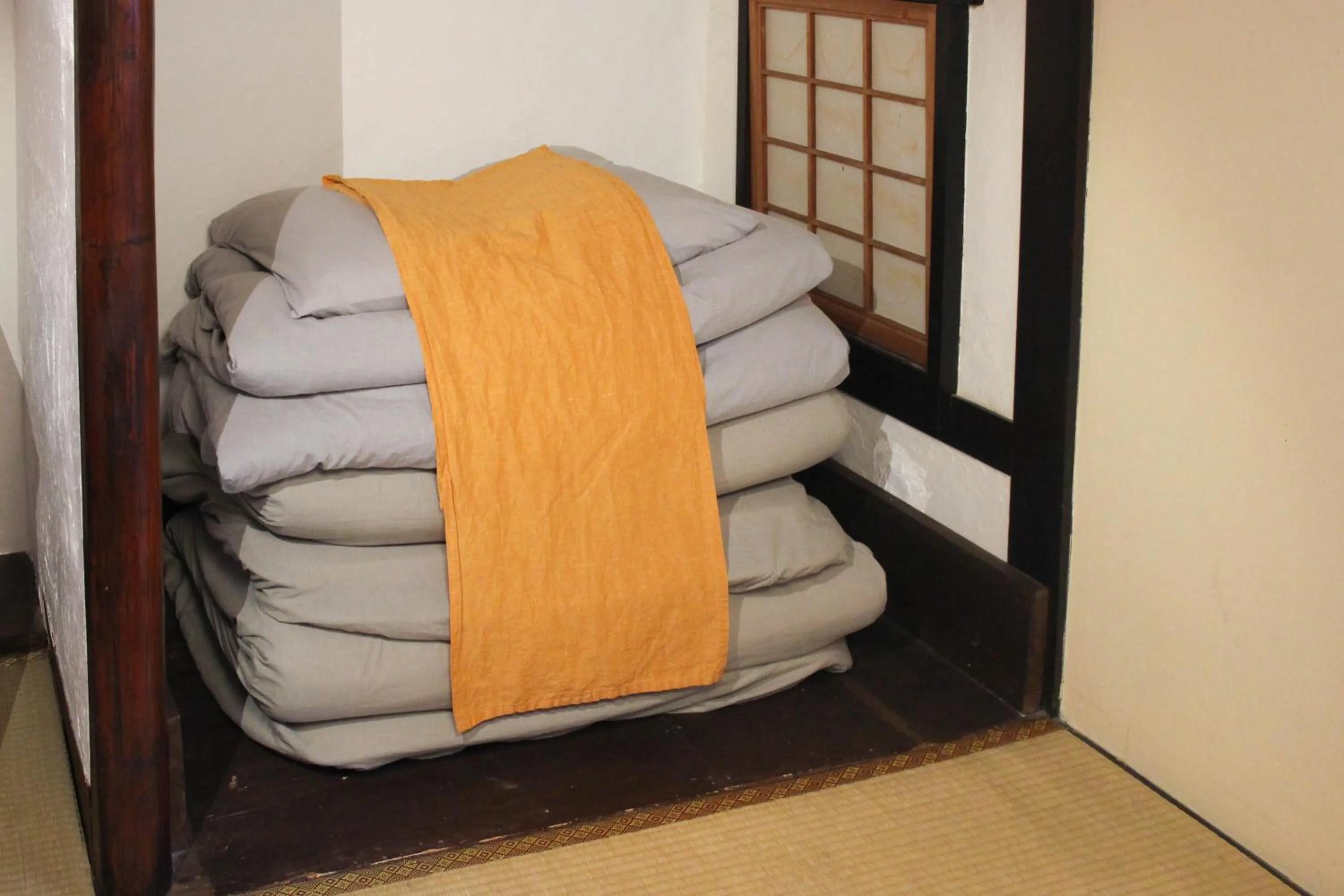 Bed in Osaka Guest House U-En