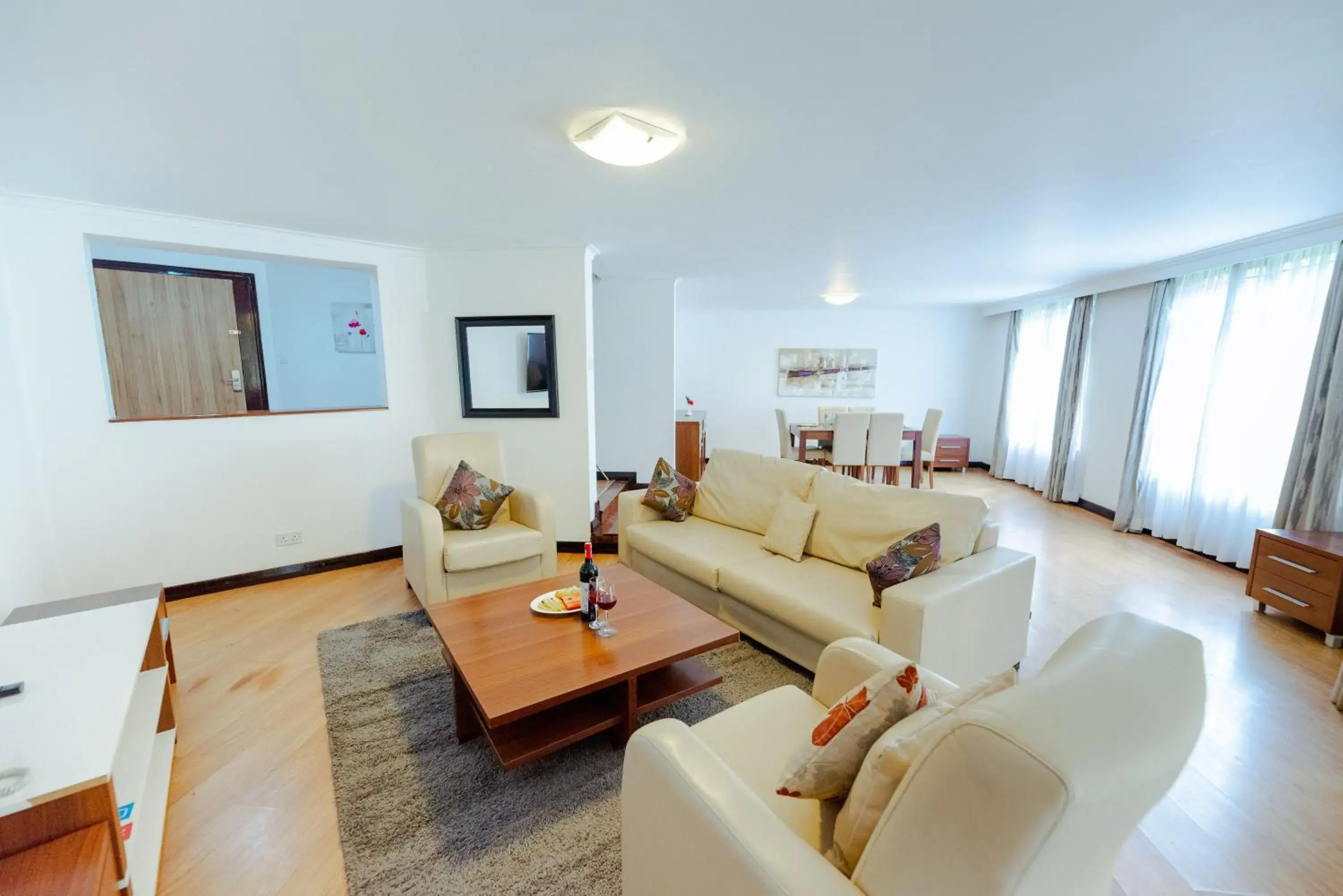 Three-Bedroom Superior Apartment with Two Queen and Two Single Beds - Non-Smoking in Heri Heights Hotel Apartments, SureStay Collection by Best Western Three-Bedroom Superior Apartment with Two Queen and Two Single Beds - Non-Smoking in Heri Heights Hotel Apartments, SureStay Collection by Best Western