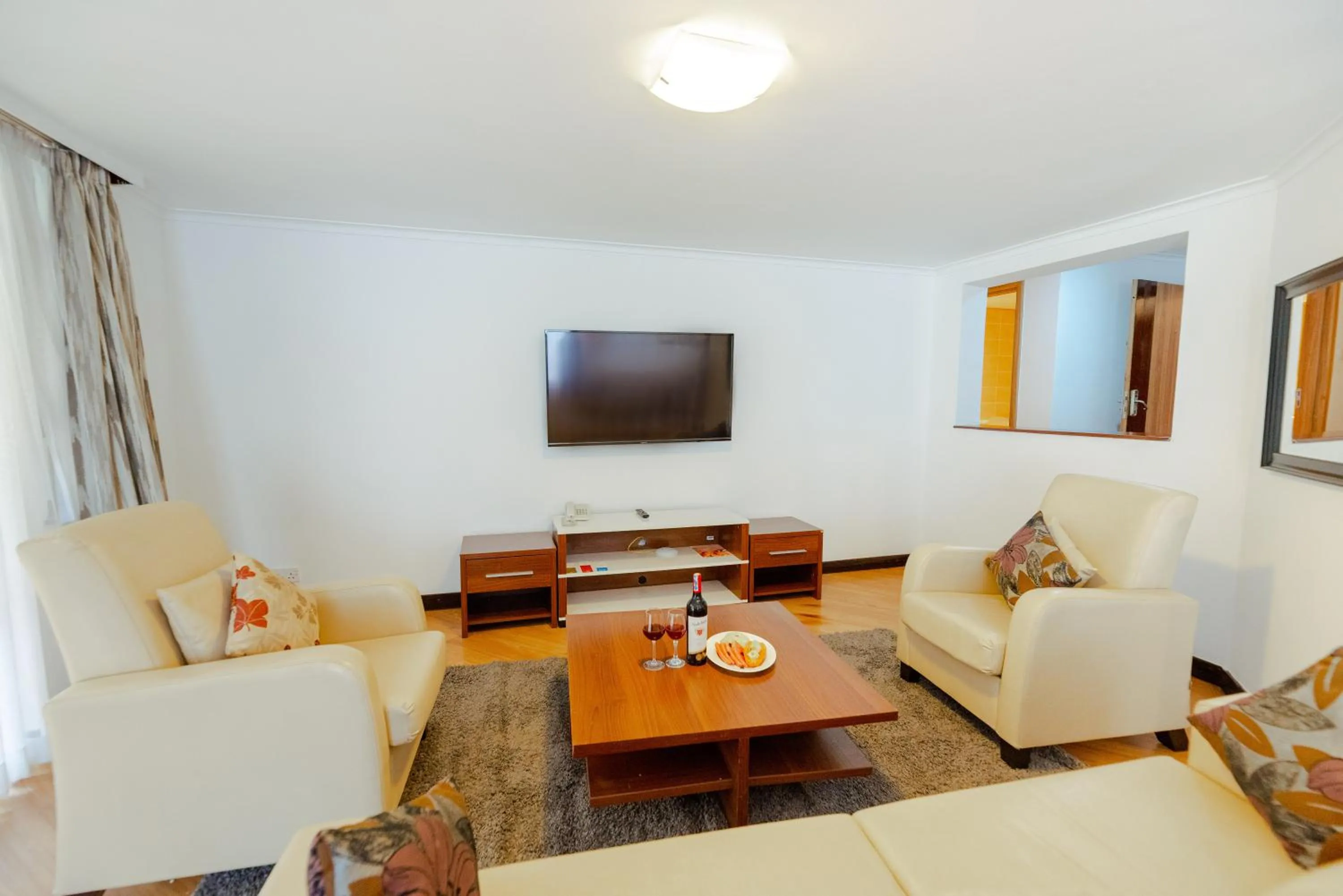 Seating area in Heri Heights Hotel Apartments, SureStay Collection by Best Western