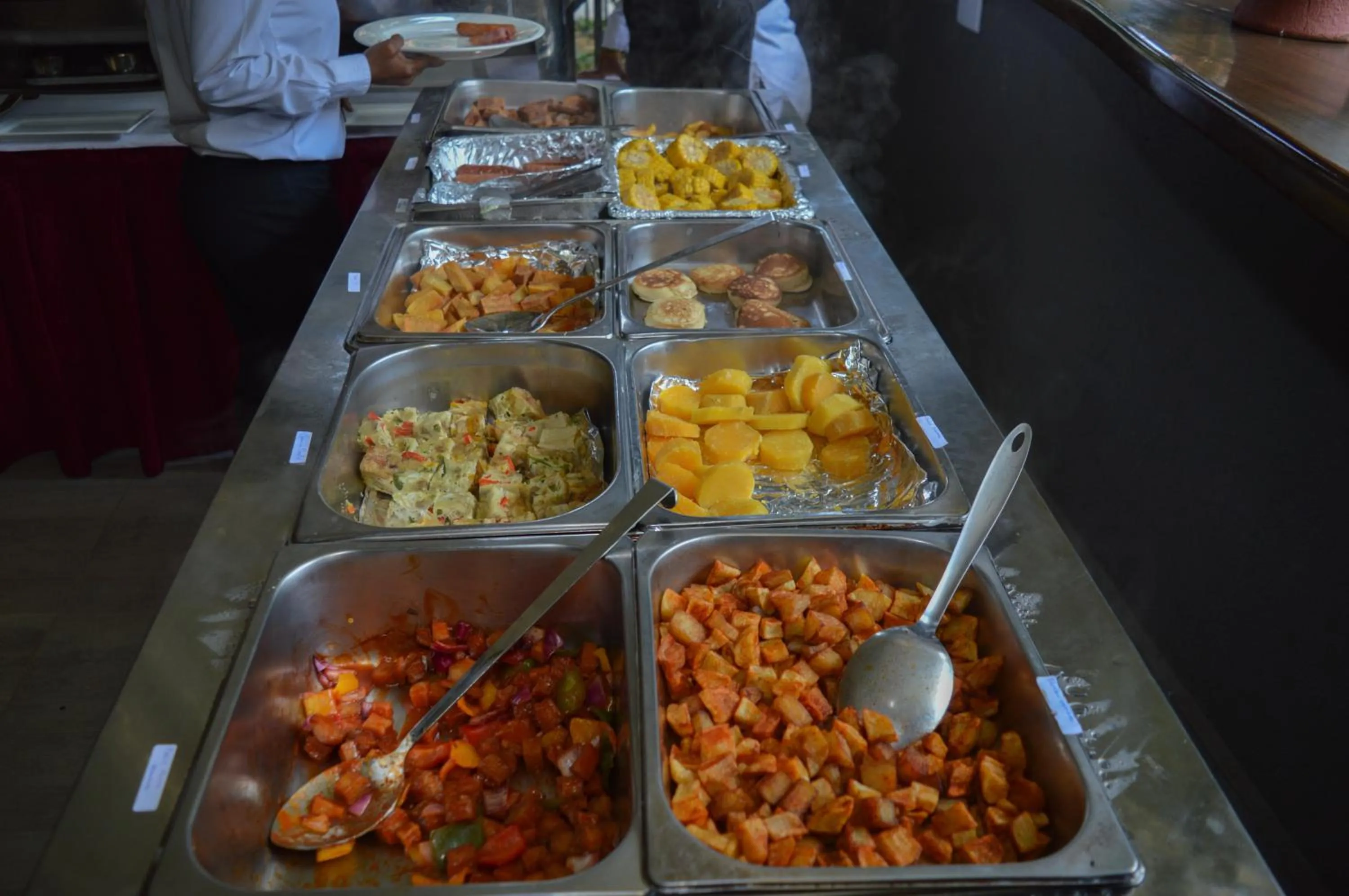 Restaurant/places to eat in Heri Heights Hotel Apartments, SureStay Collection by Best Western