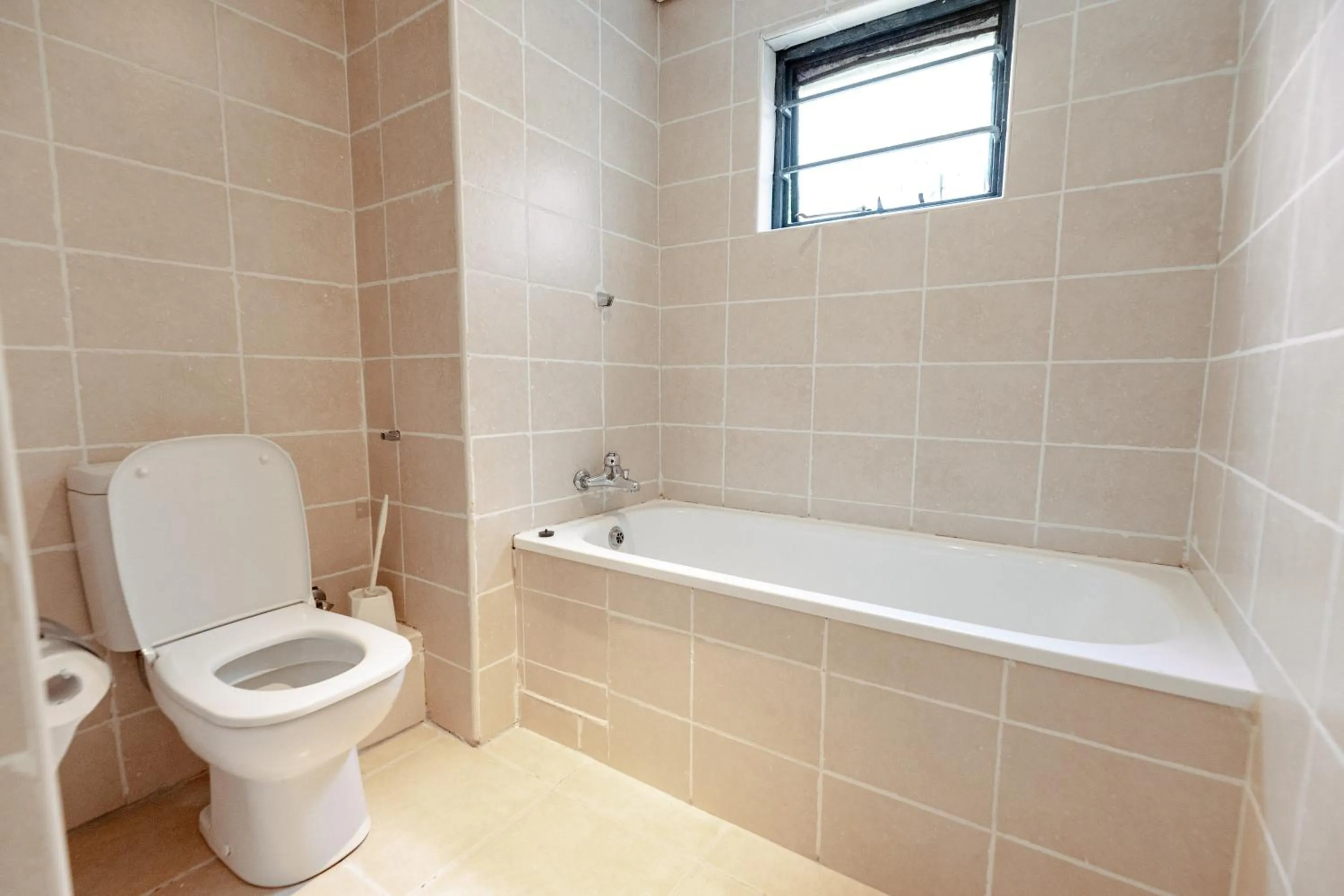 Bath in Heri Heights Hotel Apartments, SureStay Collection by Best Western