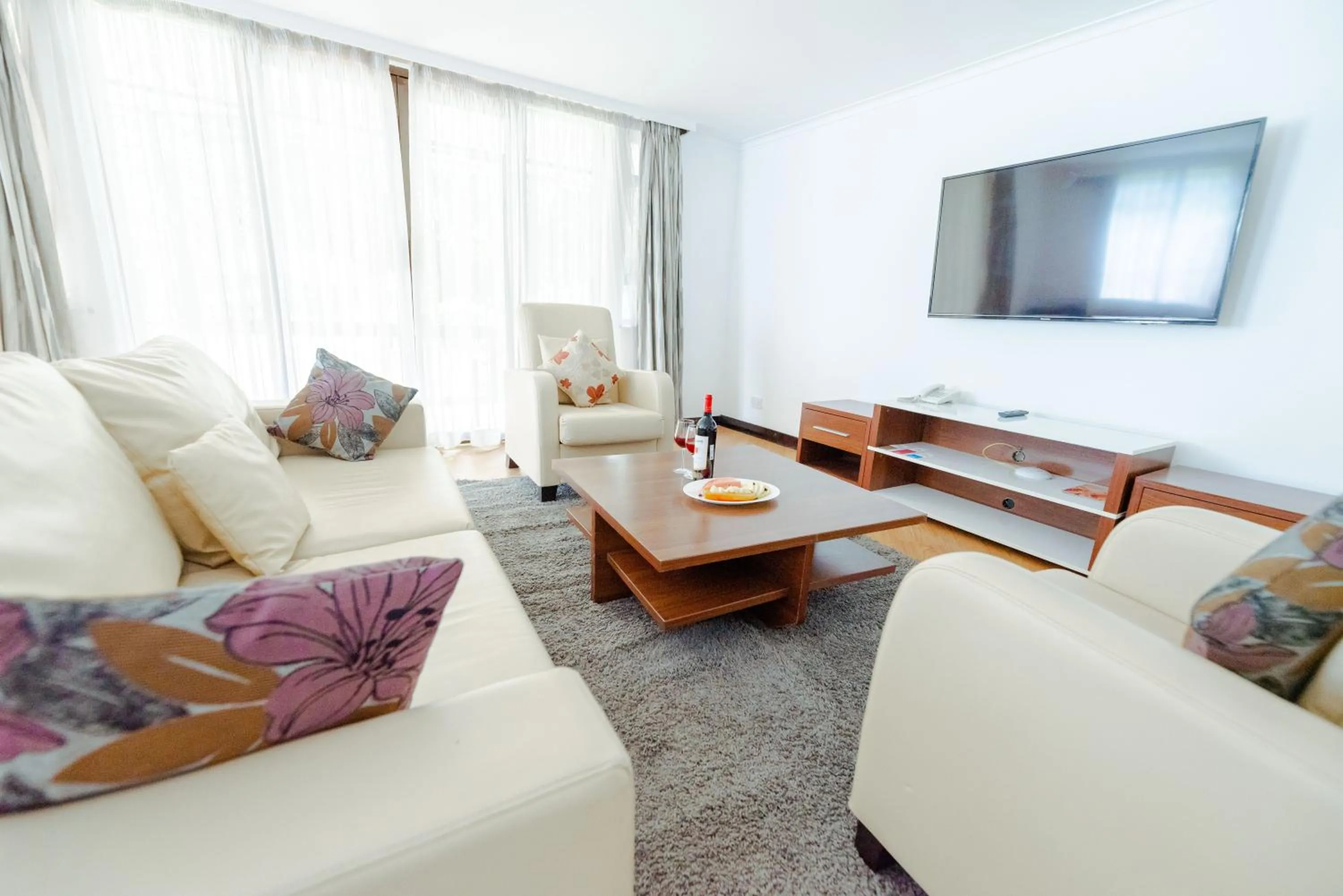 TV and multimedia in Heri Heights Hotel Apartments, SureStay Collection by Best Western