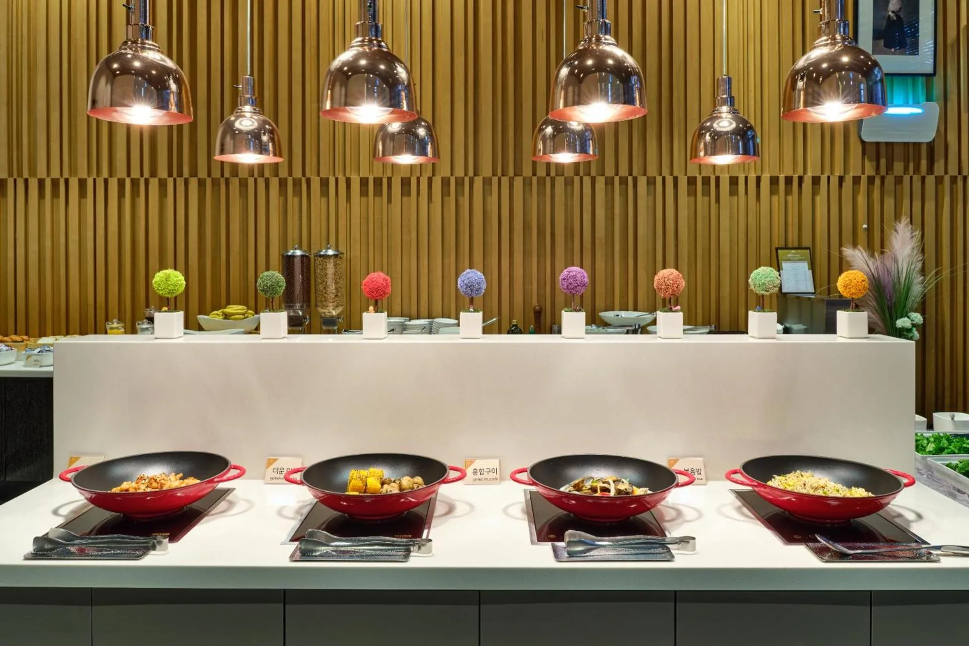 Restaurant/places to eat in Hotel Atrium Jongno