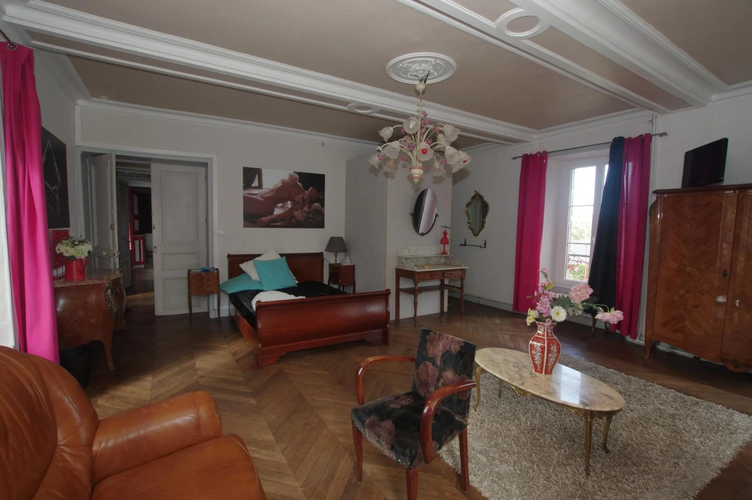Bedroom in Domaine de la belle Normandie