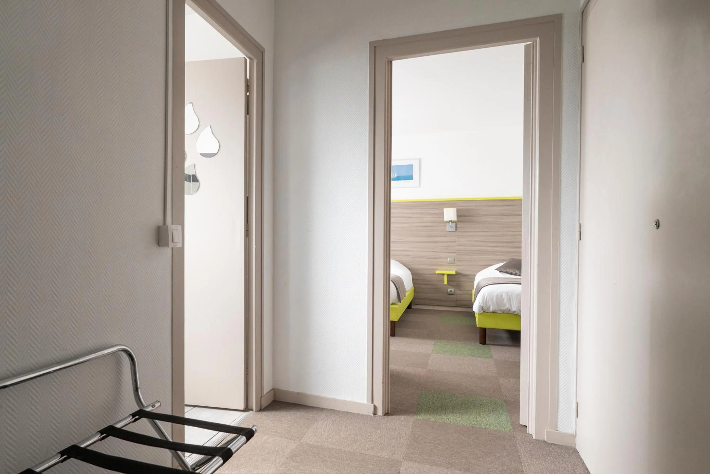 Bedroom, Bed in Contact Hôtel O'Nice Saintes