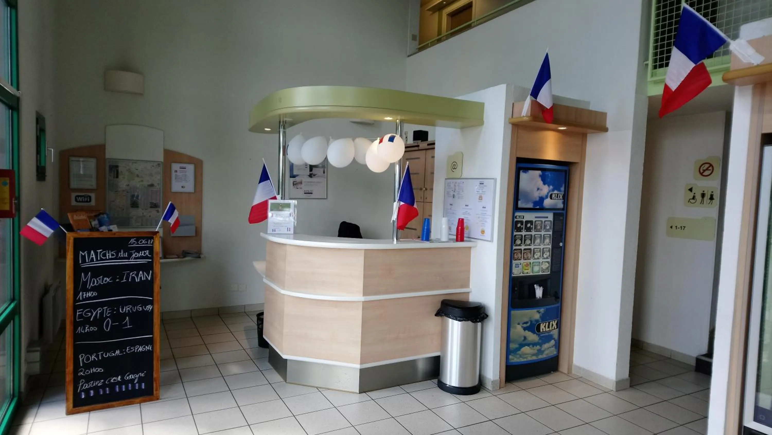 Facade/entrance in Hotel Inn Design Laon