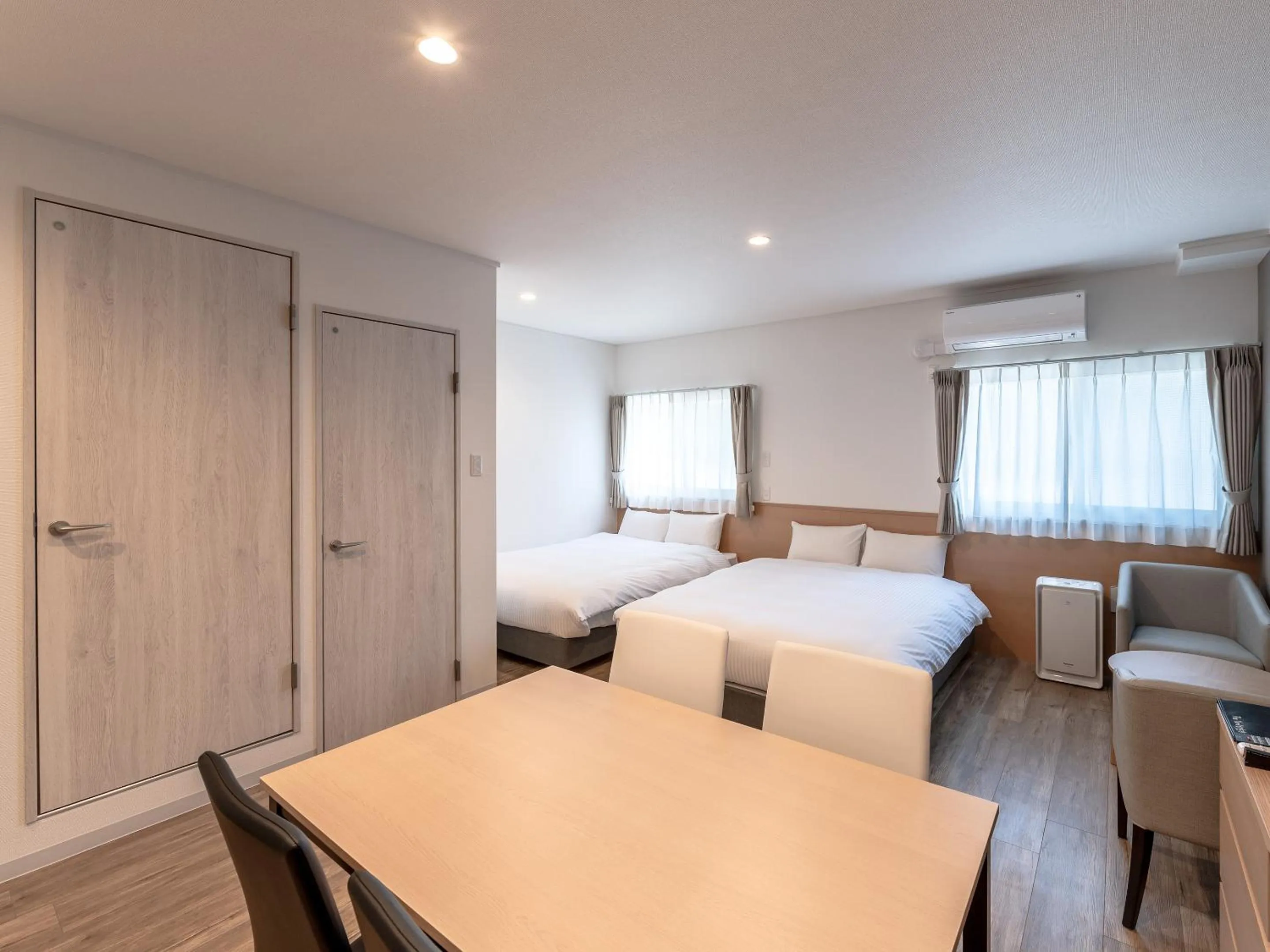 Photo of the whole room, Bed in HOTEL R9 The Yard Hitachinaka