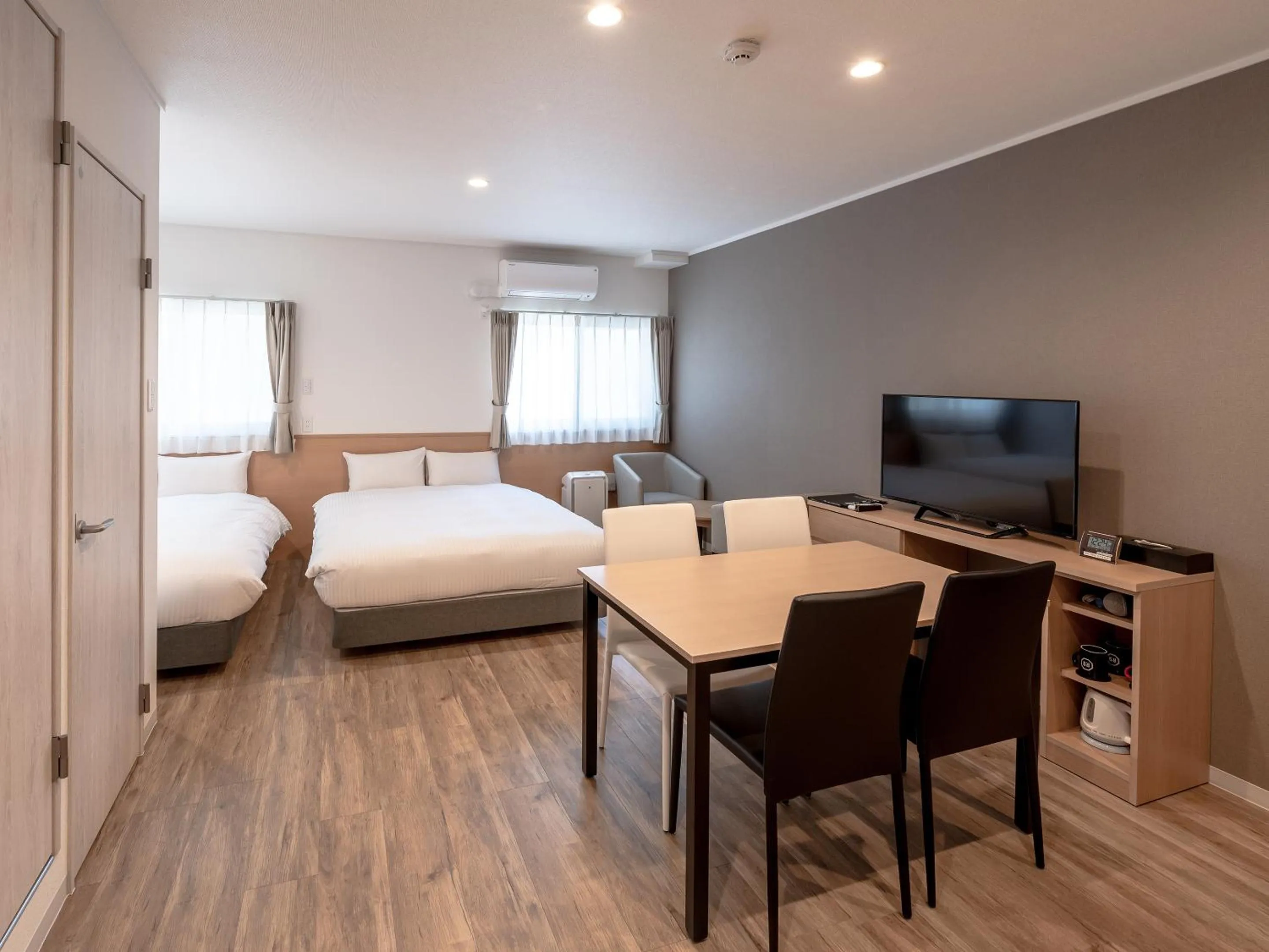 Photo of the whole room, Bed in HOTEL R9 The Yard Hitachinaka