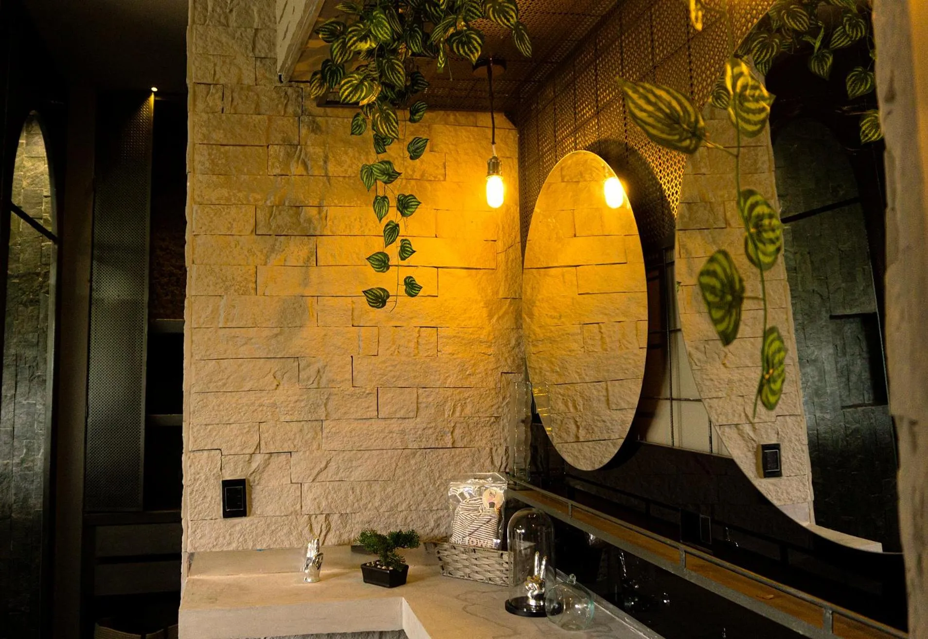 Bathroom in EleMYNT LifeStyle Hotel