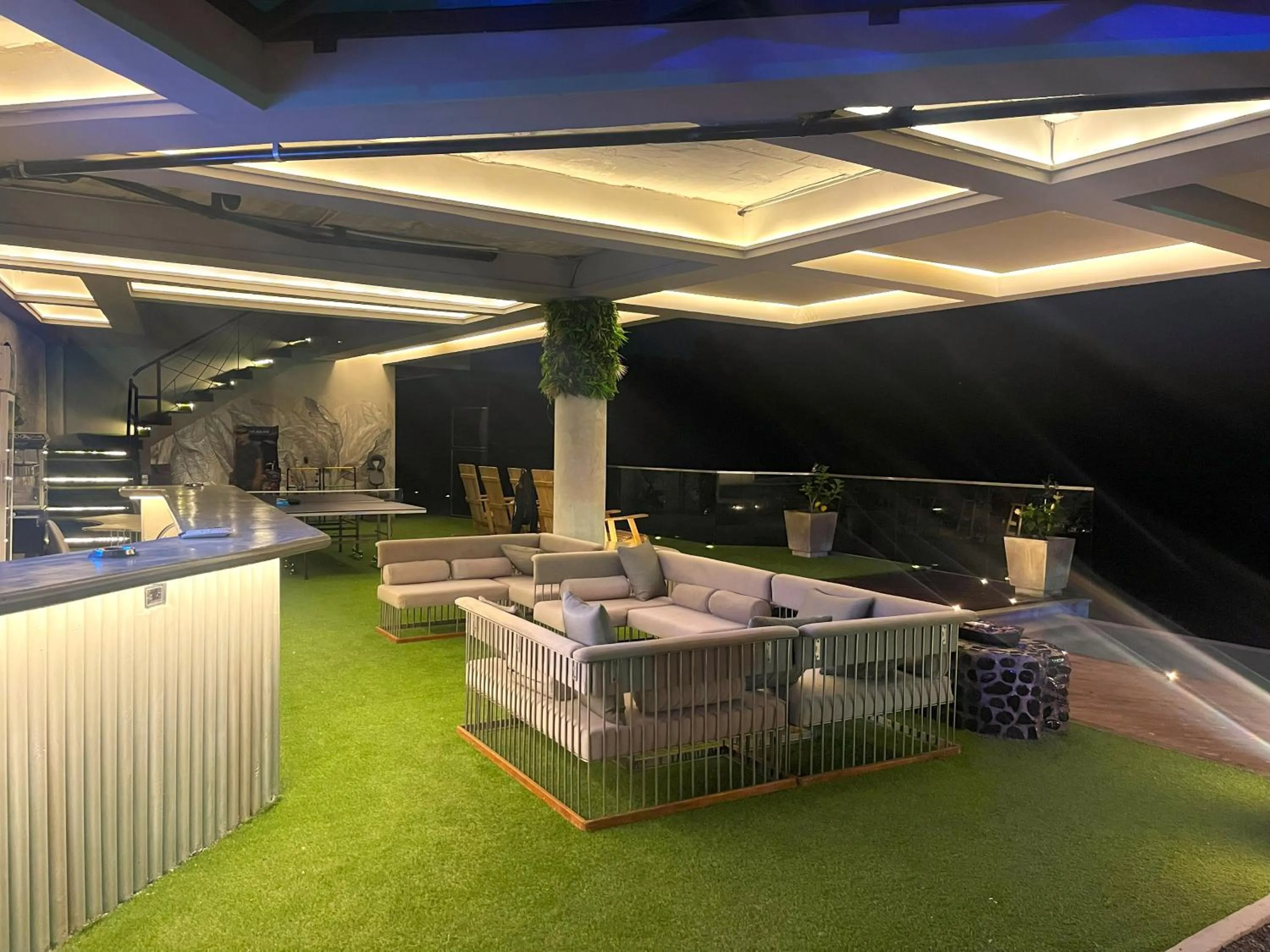 Lounge or bar in EleMYNT LifeStyle Hotel