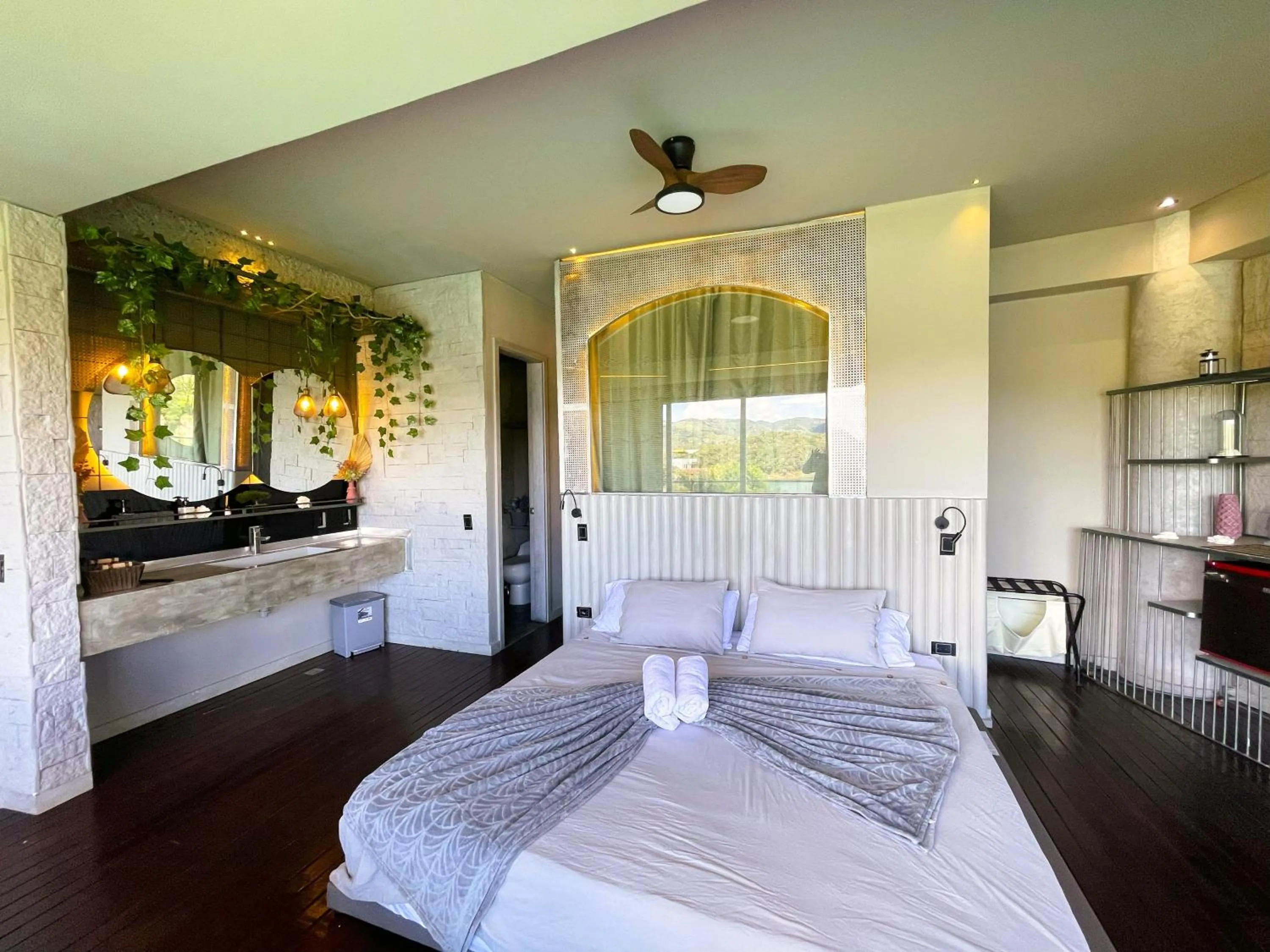 Lake view in EleMYNT LifeStyle Hotel