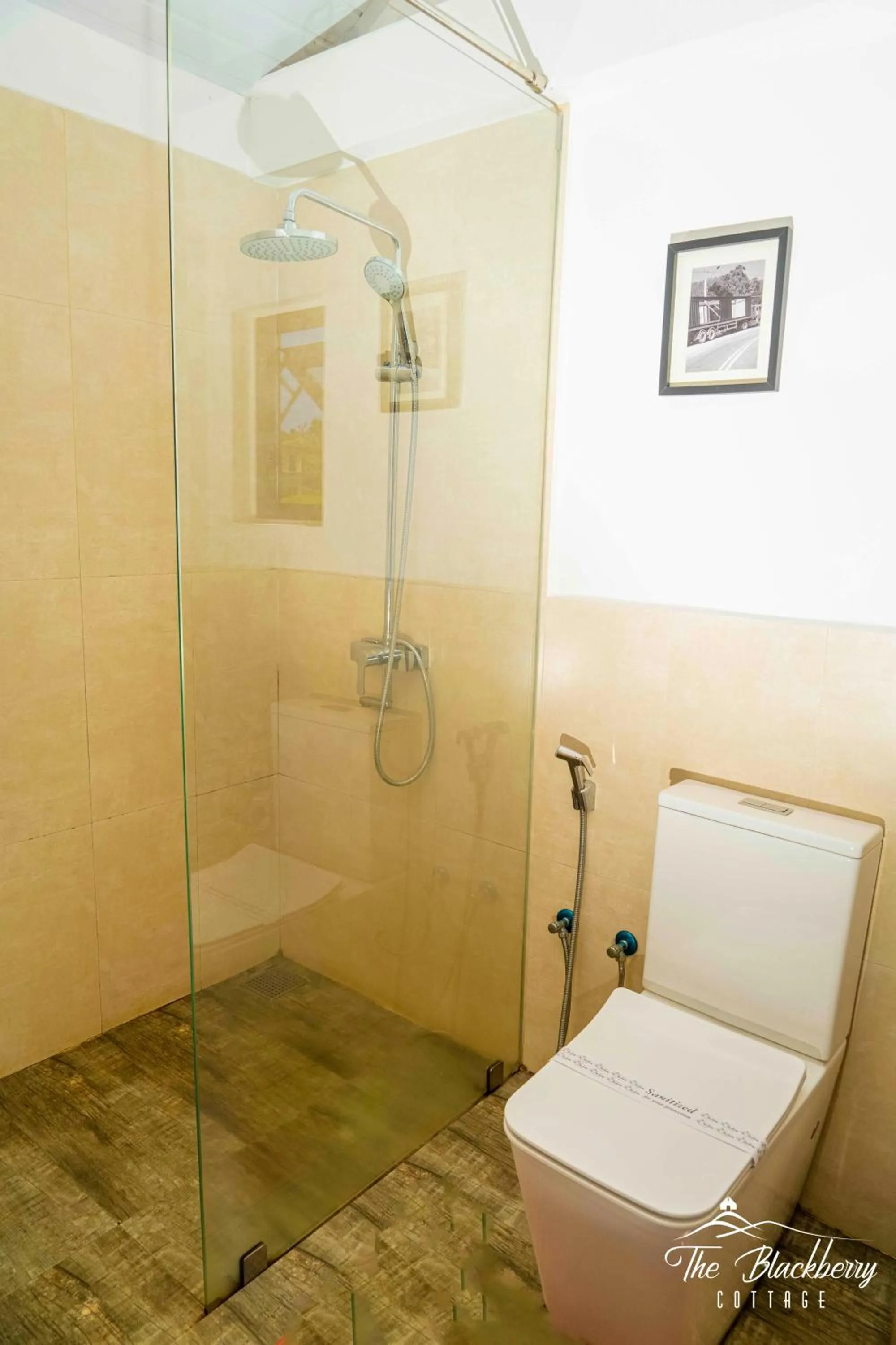 Shower in The Blackberry Cottage