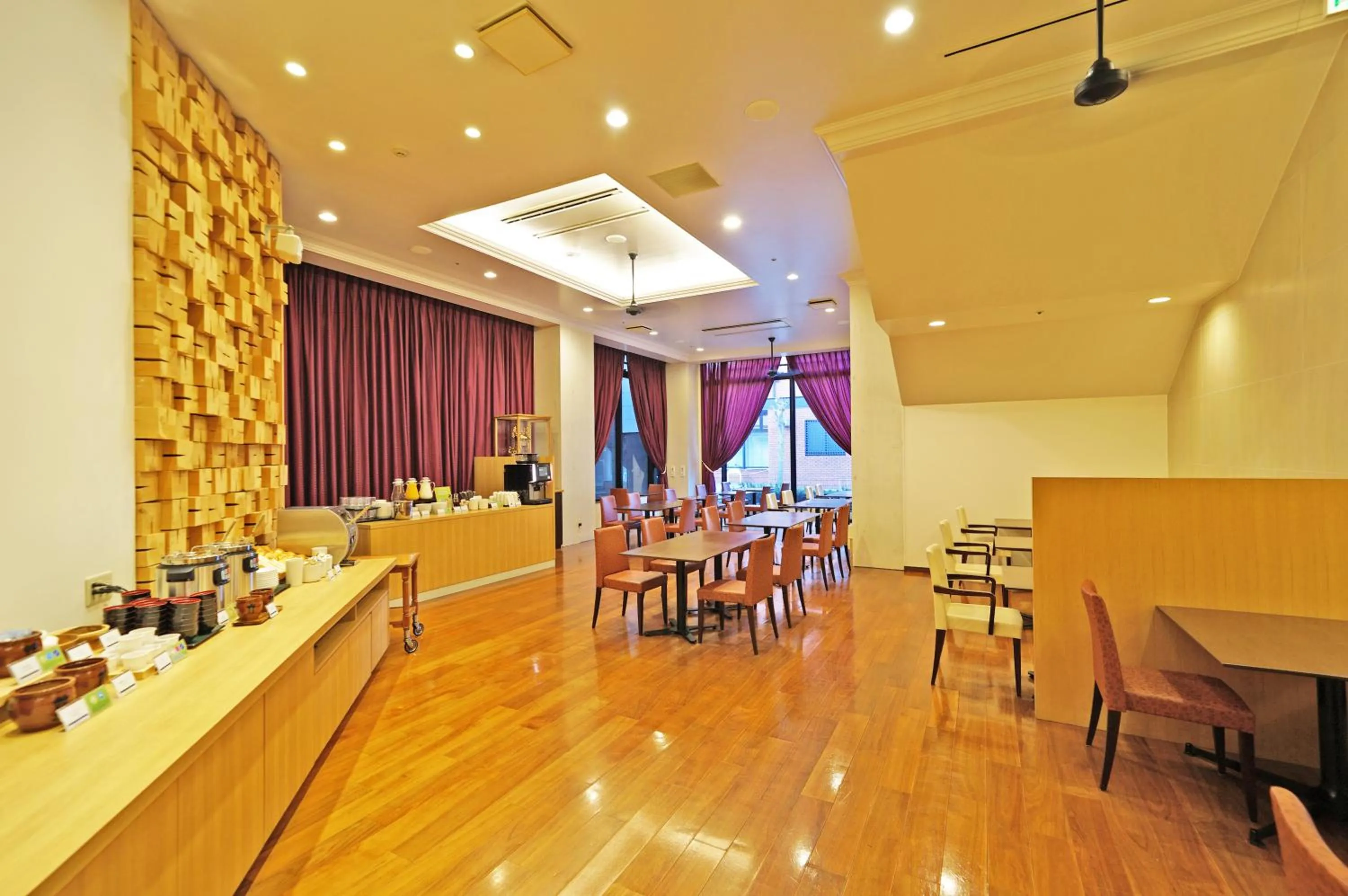 Restaurant/places to eat in Chisun Grand Takayama