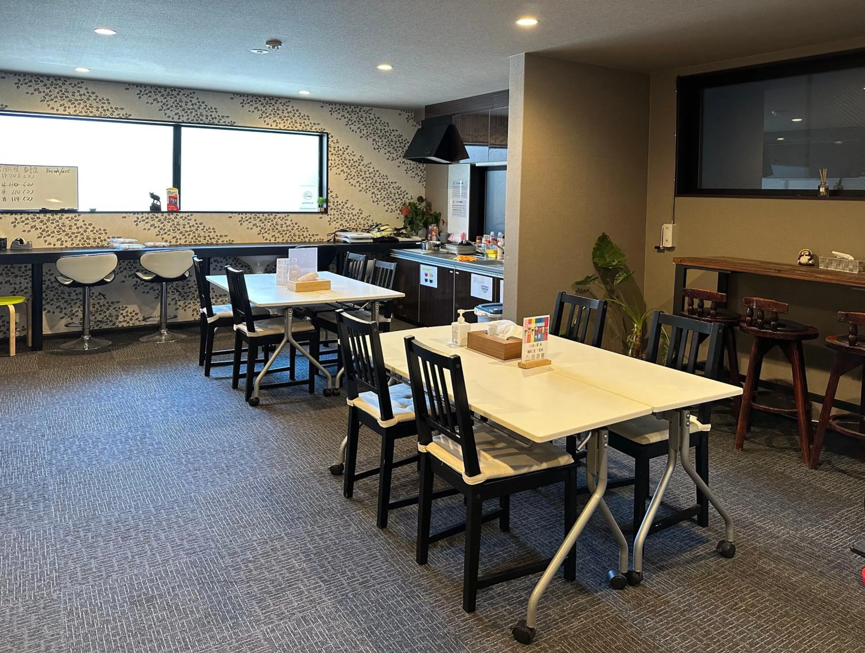 Restaurant/places to eat in Miro Kyoto Nijo Hotel