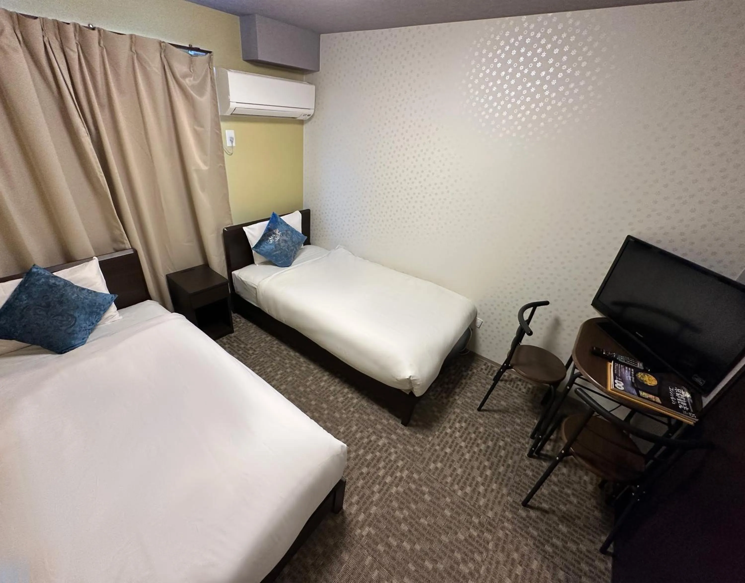 Bed in Miro Kyoto Nijo Hotel