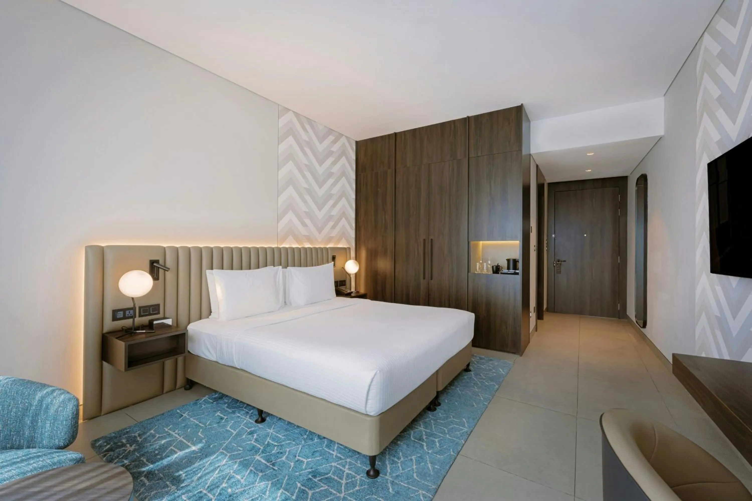 Bedroom, Bed in Courtyard by Marriott World Trade Centre, Dubai