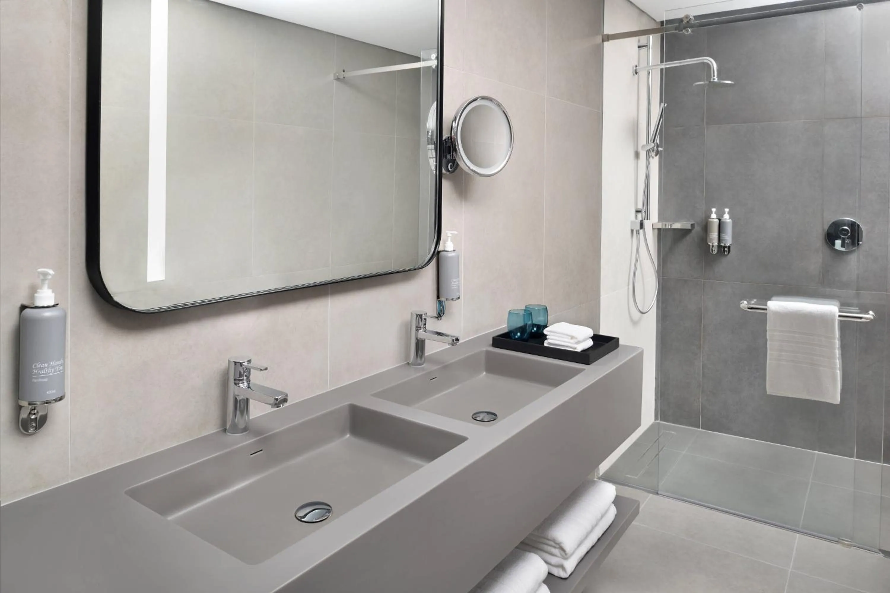 Bathroom in Courtyard by Marriott World Trade Centre, Dubai