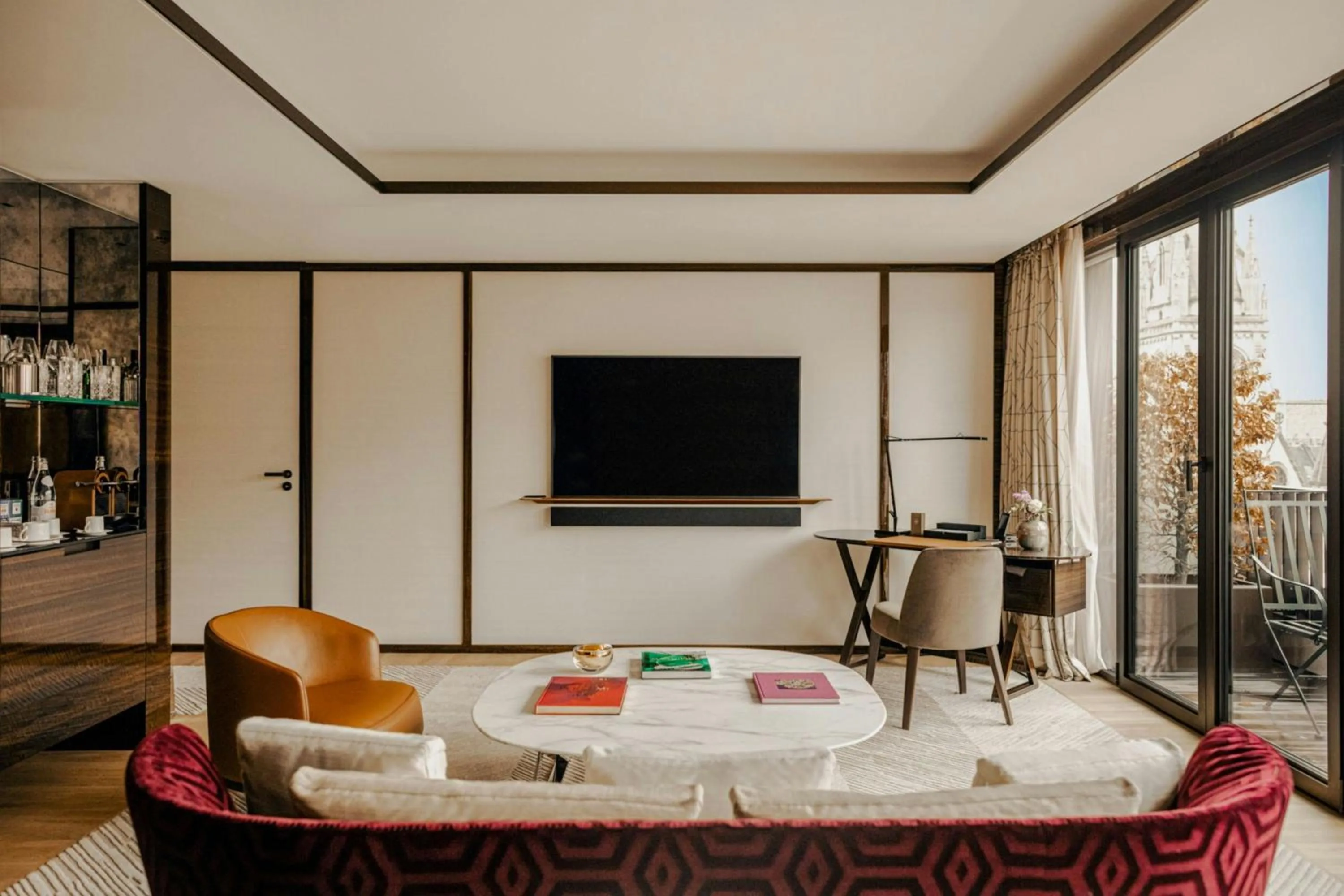 Living room in Bvlgari Hotel Paris