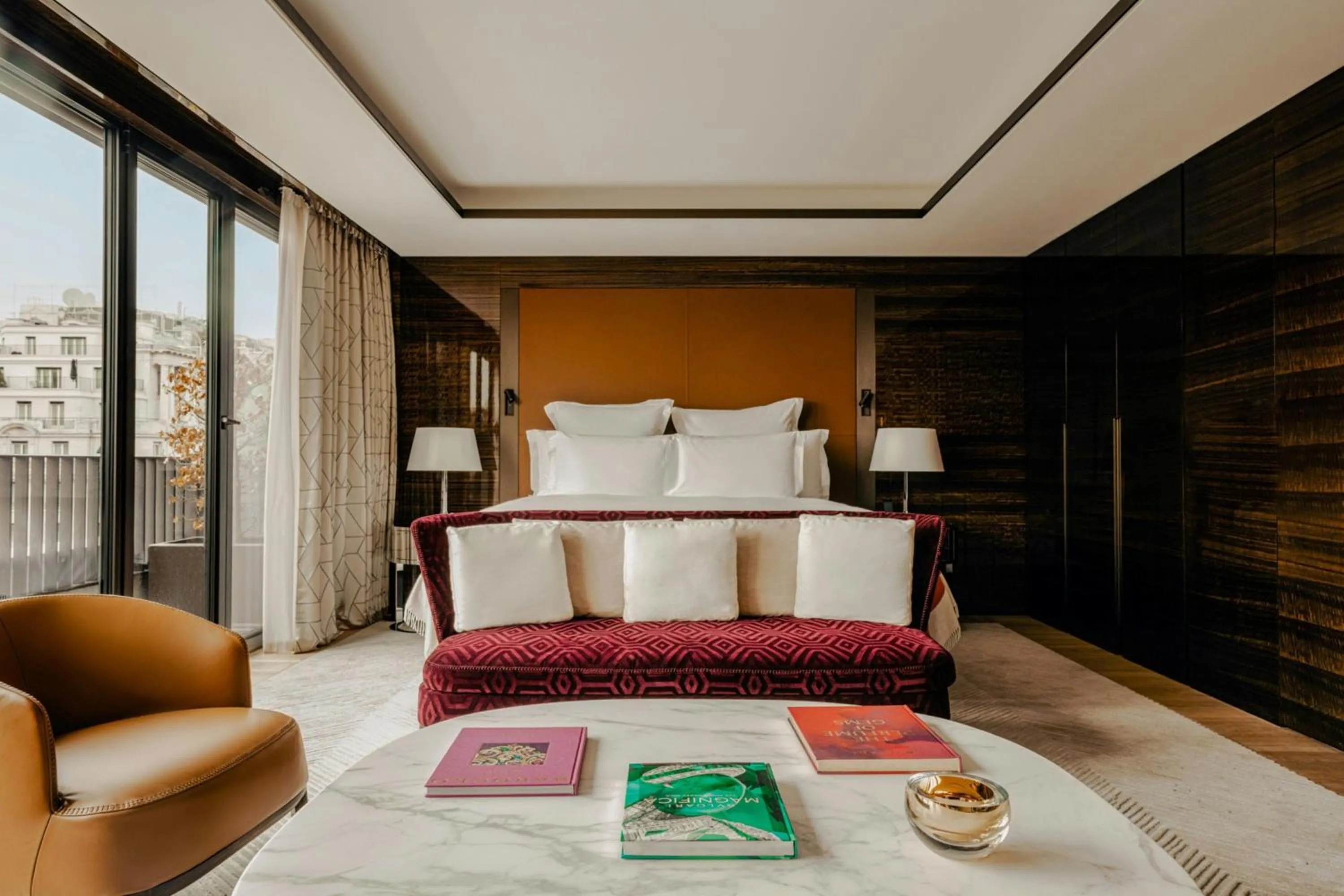 Bedroom, Bed in Bvlgari Hotel Paris