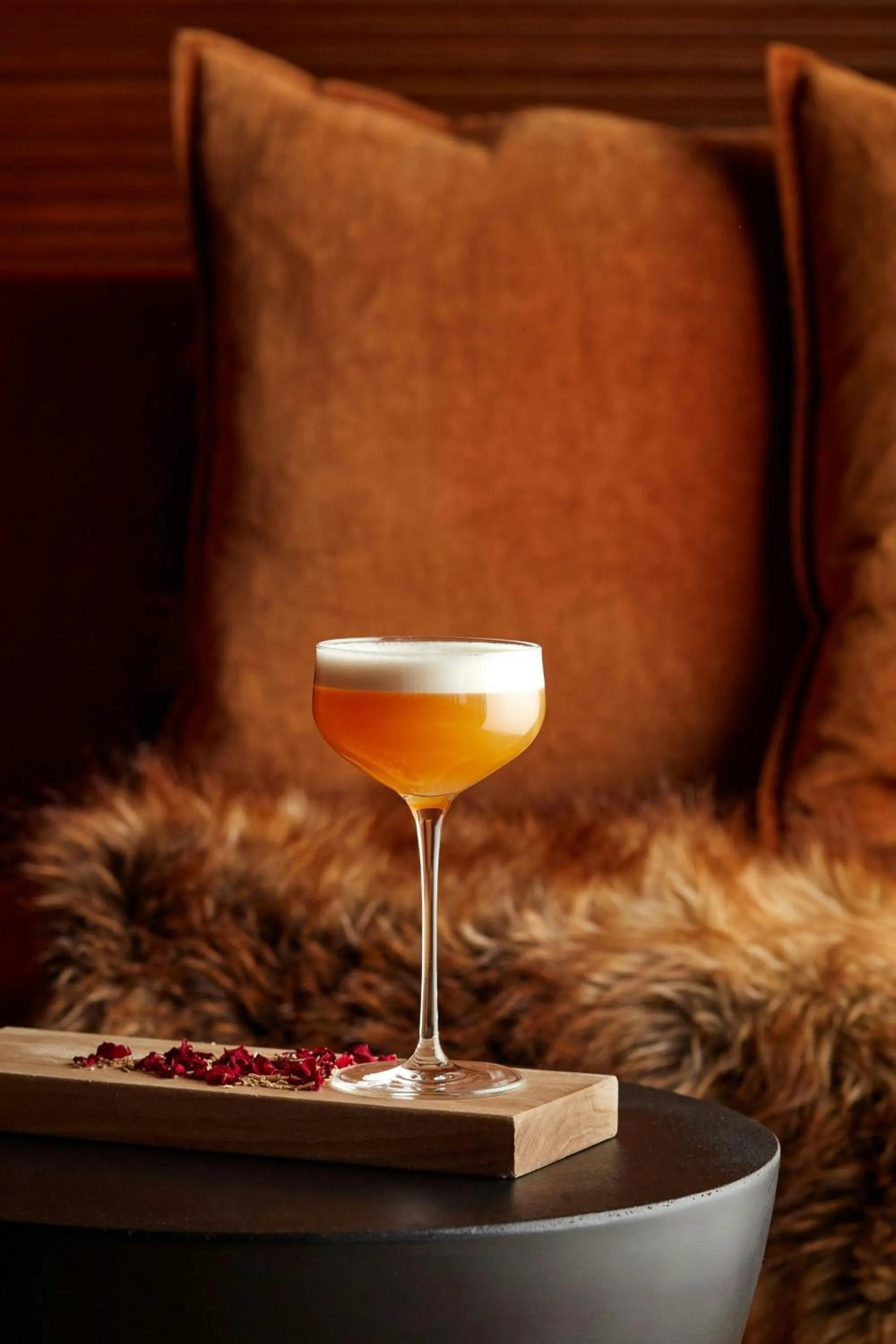 Lounge or bar in The Reykjavik EDITION