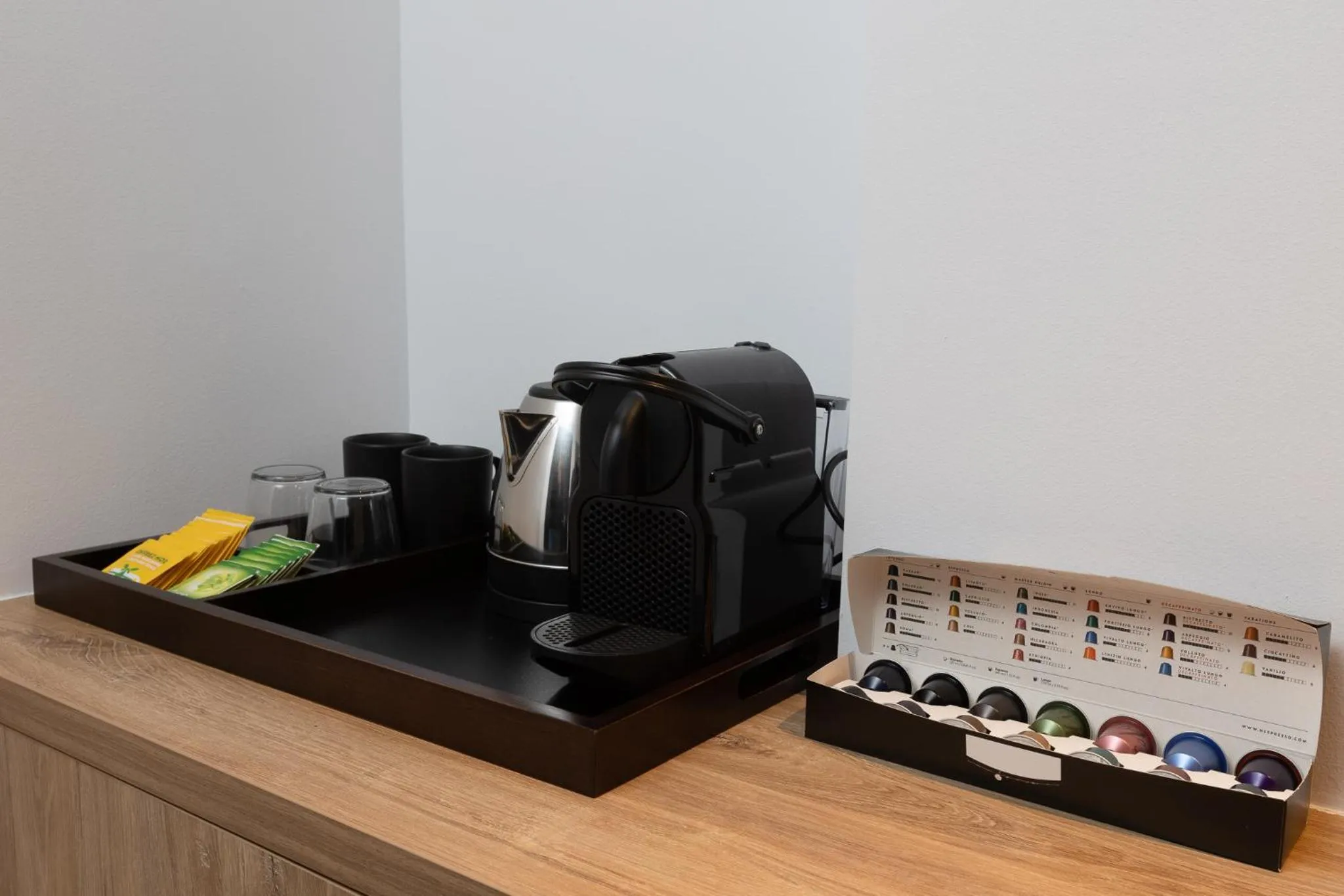 Coffee/tea facilities in The Fountain Athens