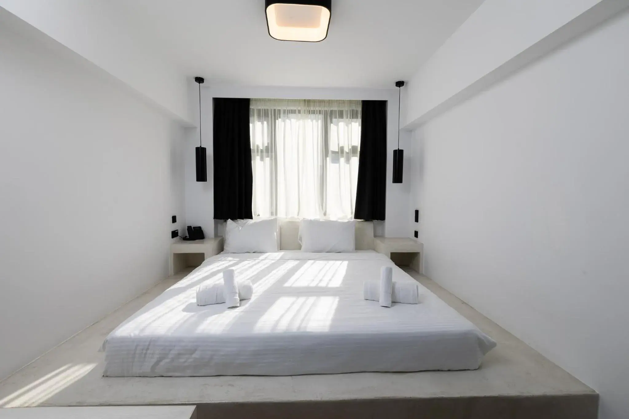 Standard Double Room in The Fountain Athens Standard Double Room in The Fountain Athens