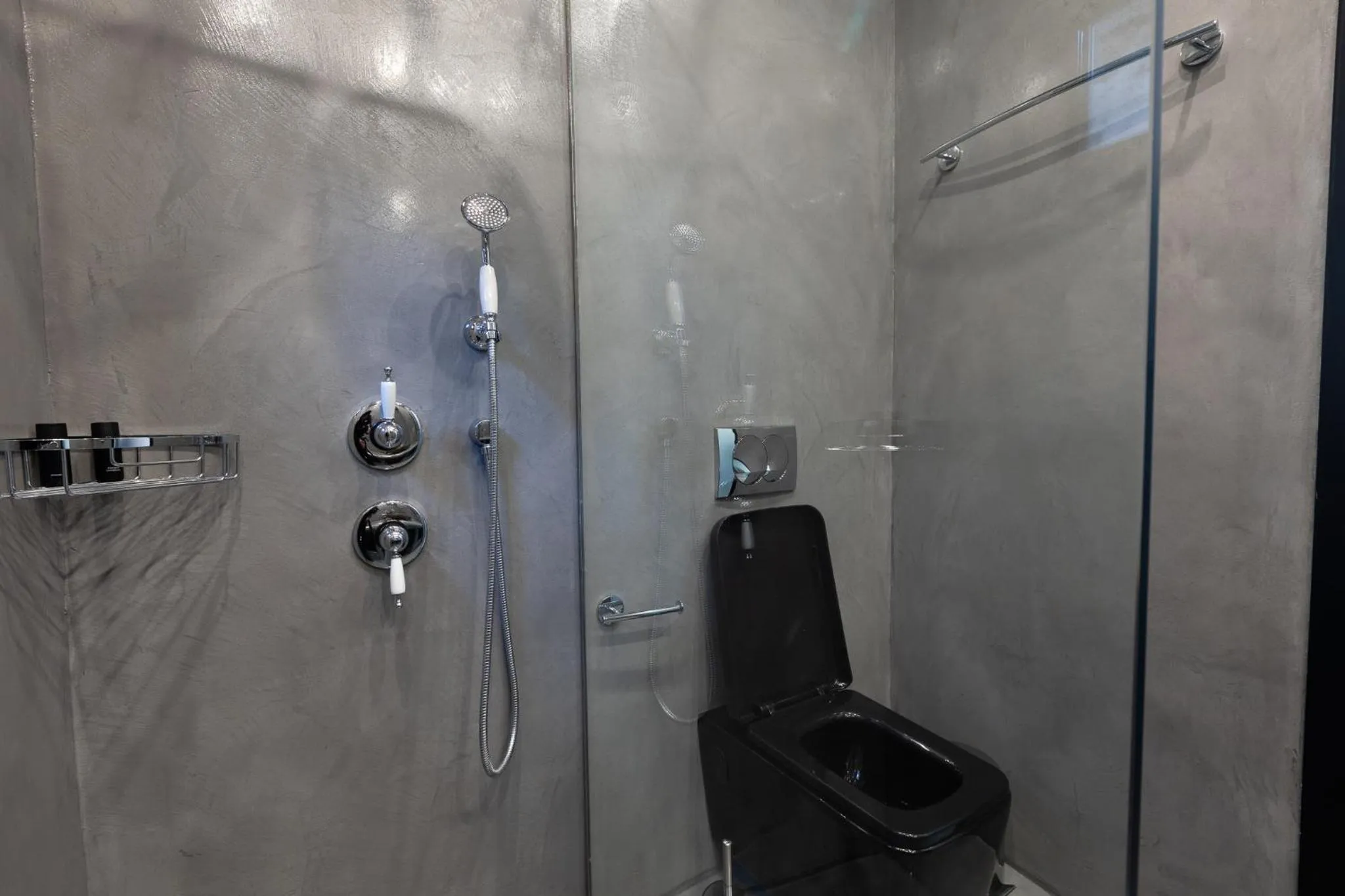 Shower in The Fountain Athens