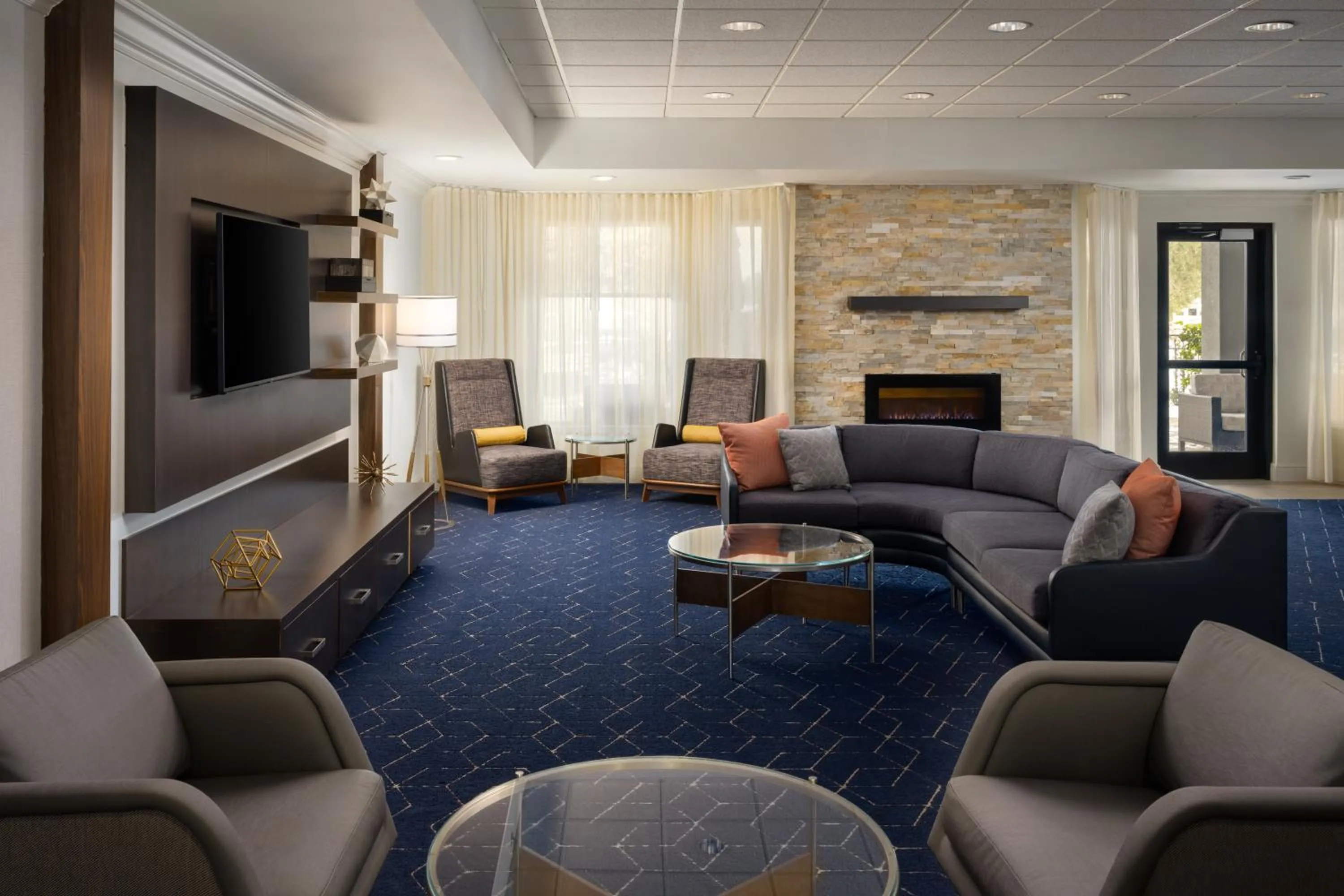 Lobby or reception in Courtyard by Marriott Myrtle Beach Barefoot Landing