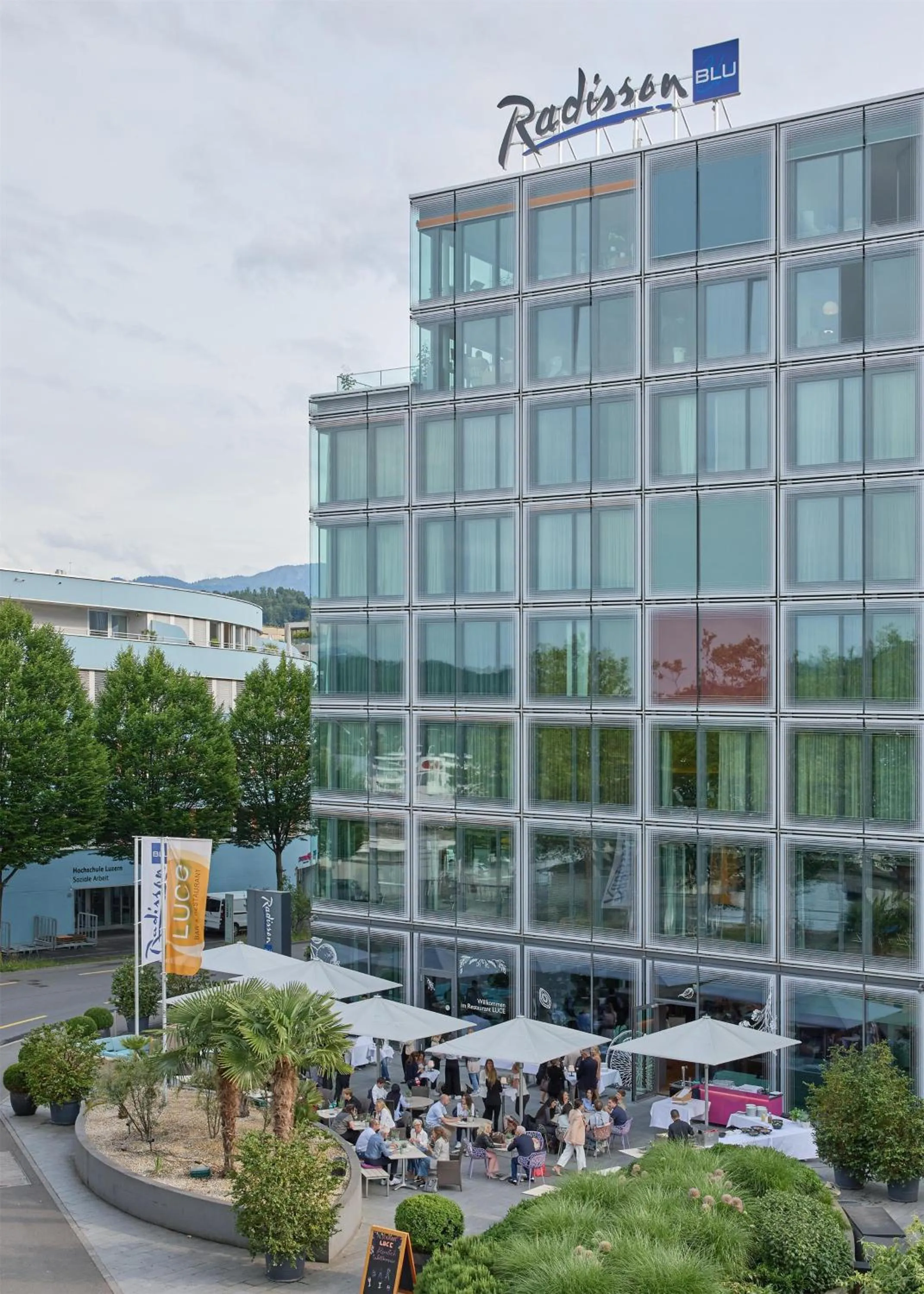 Restaurant/places to eat in Radisson Blu Hotel, Lucerne