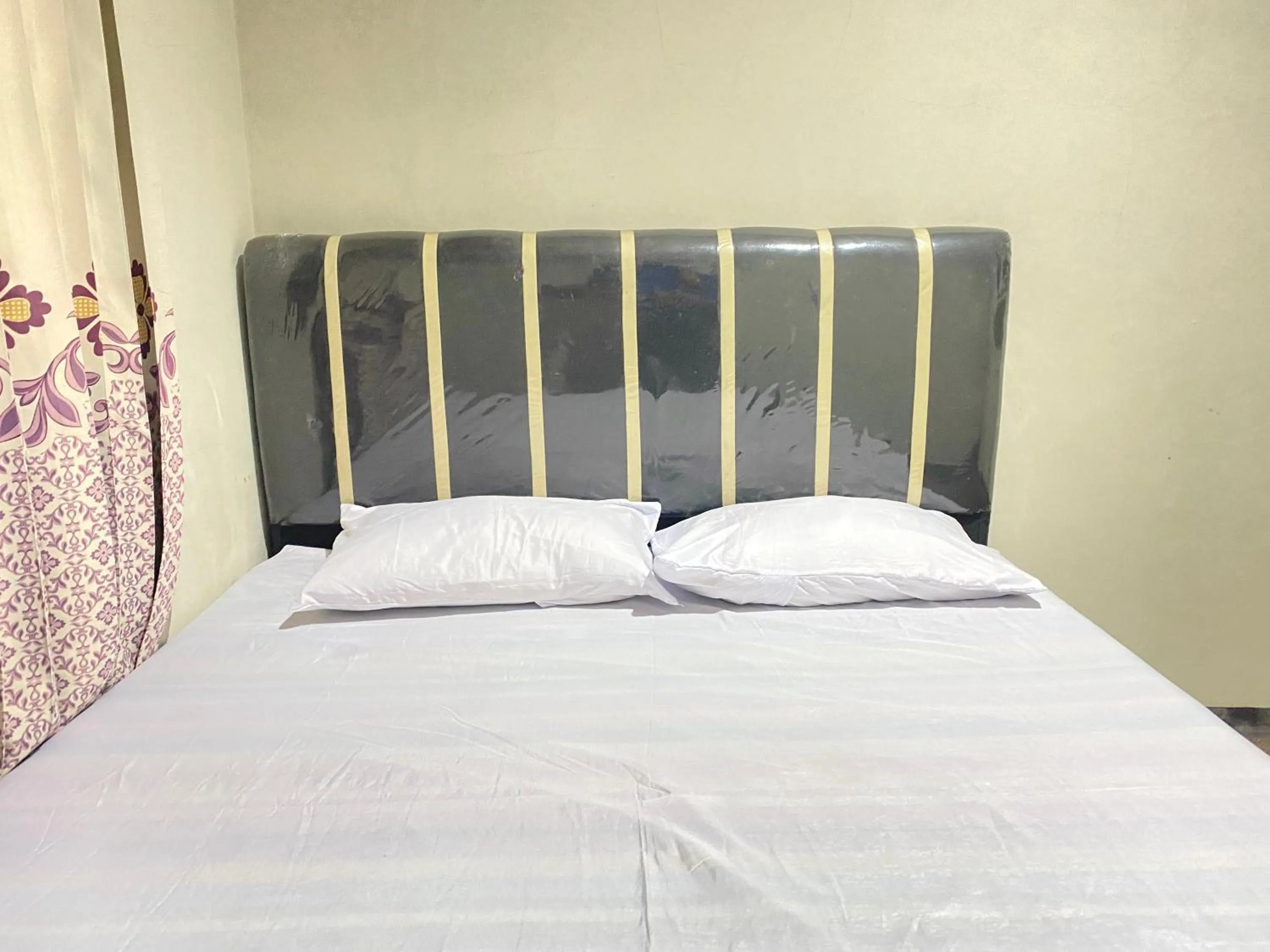 Bed in Homestay Srikandi Syariah Dieng RedPartner