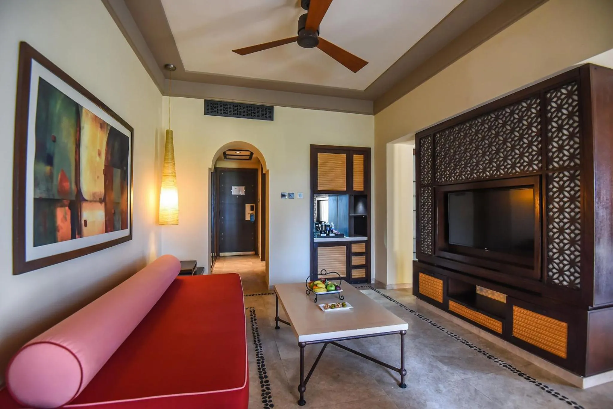 Photo of the whole room in Salalah Rotana Resort