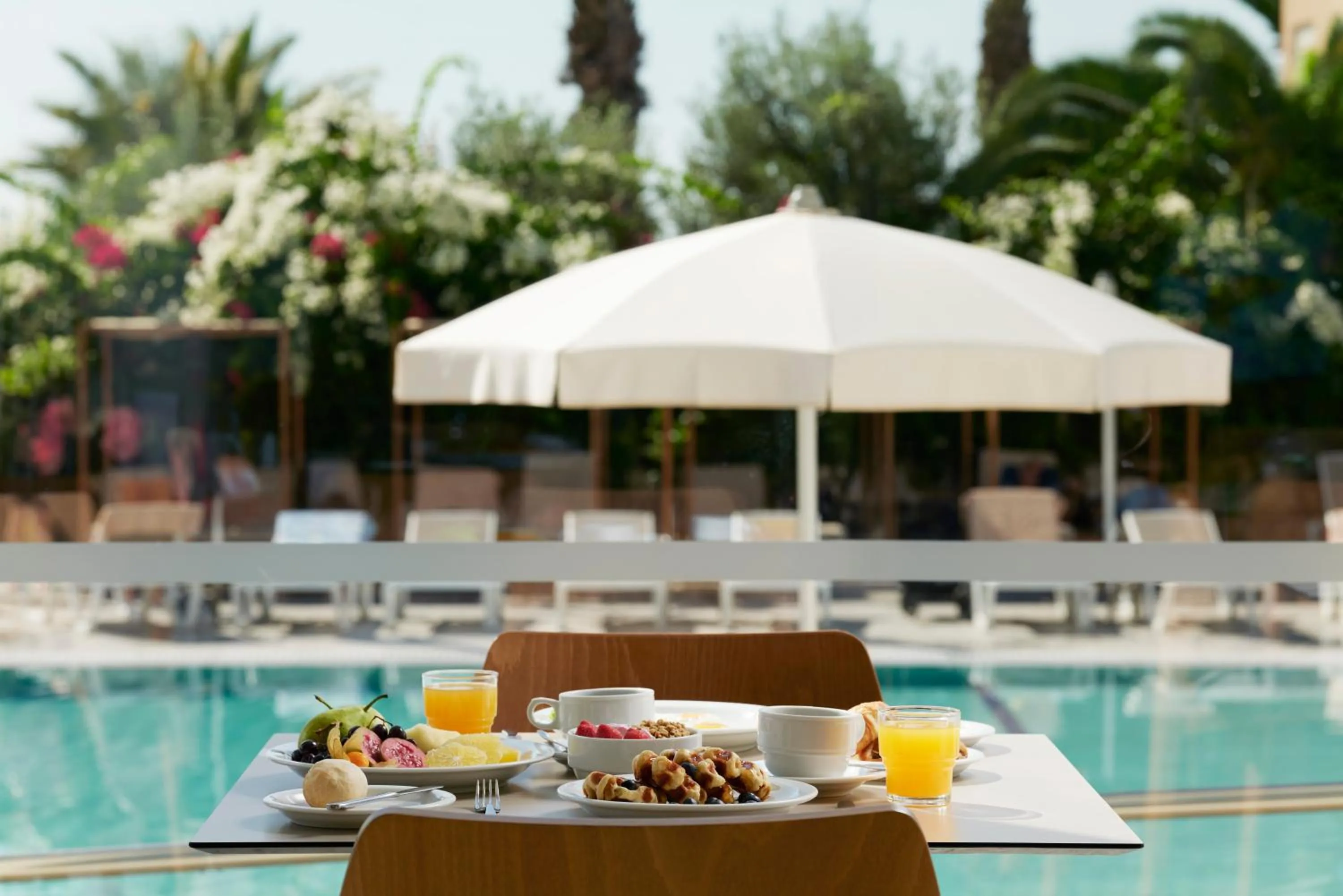 Breakfast in Atlantica Sungarden Park