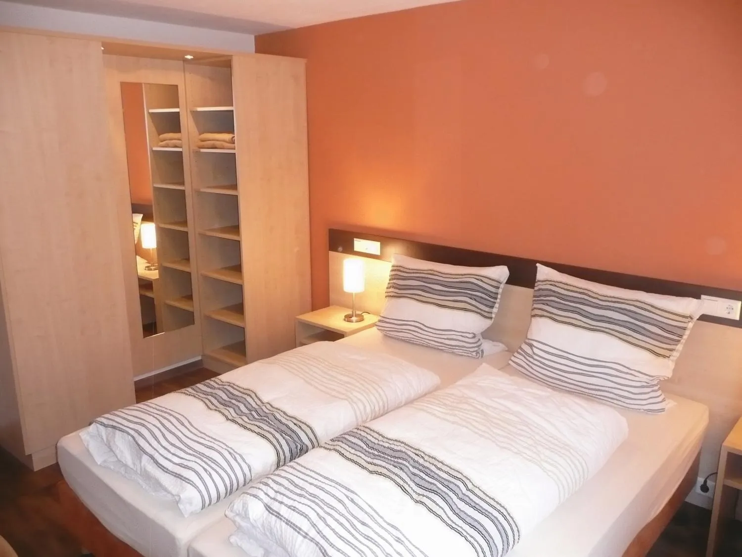 Bed in Stempfle's Landgasthaus zum Kreuz