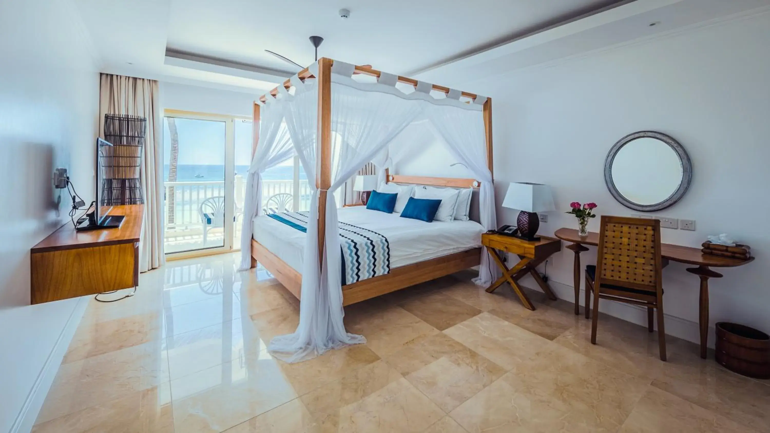 Deluxe Double Room in Hemingways Watamu Deluxe Double Room in Hemingways Watamu