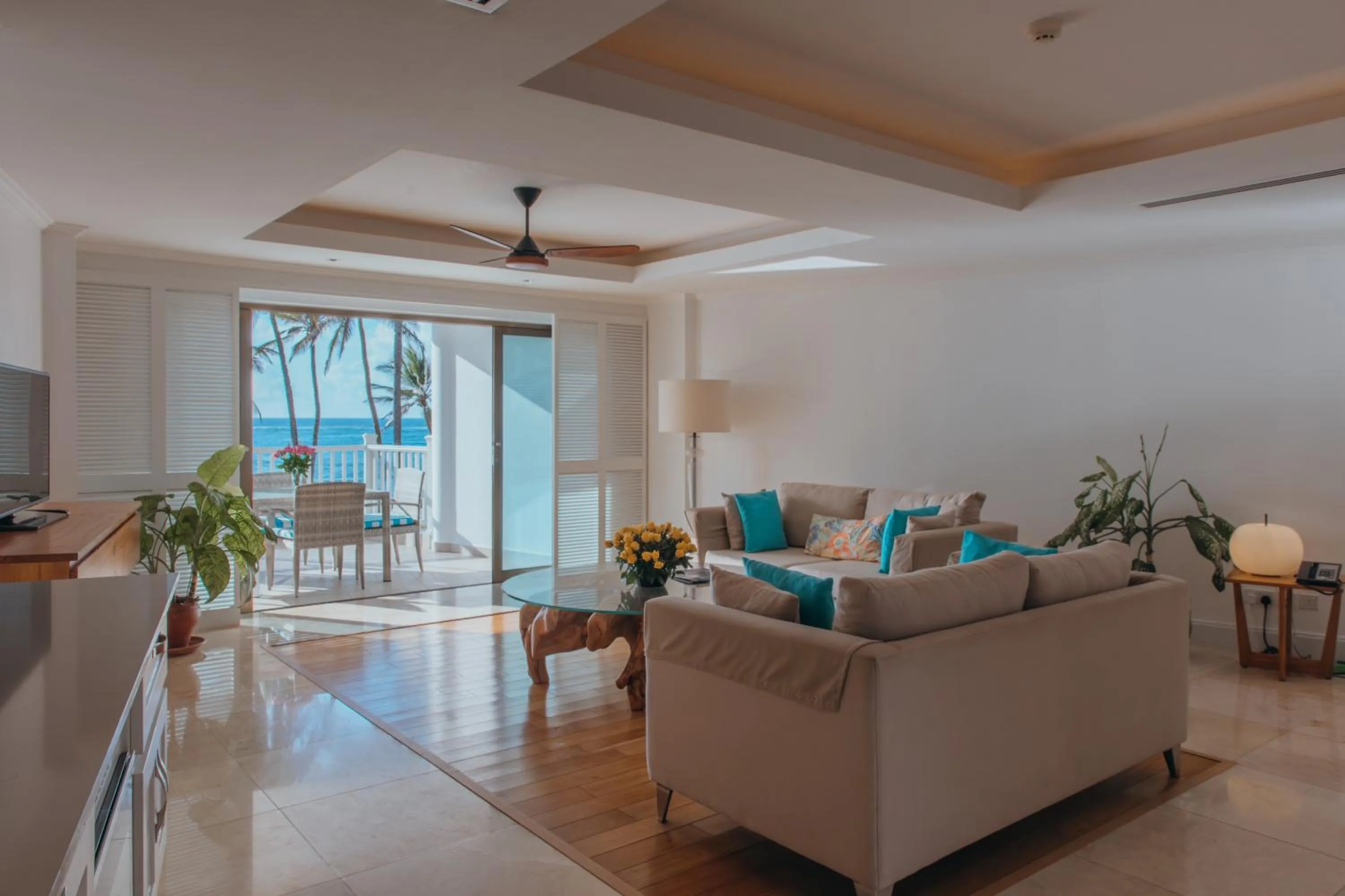 Living room in Hemingways Watamu