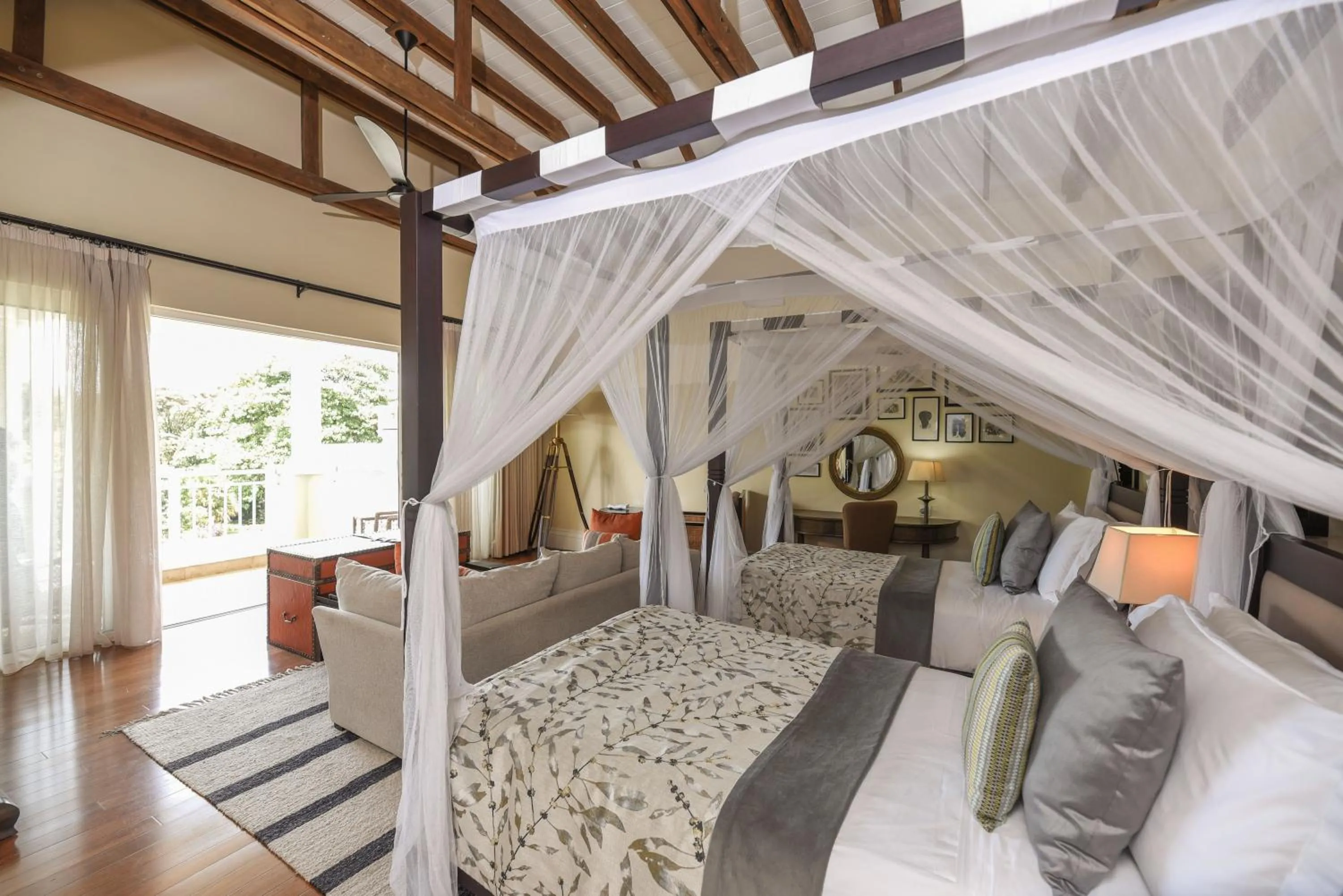 Bed in Hemingways Nairobi