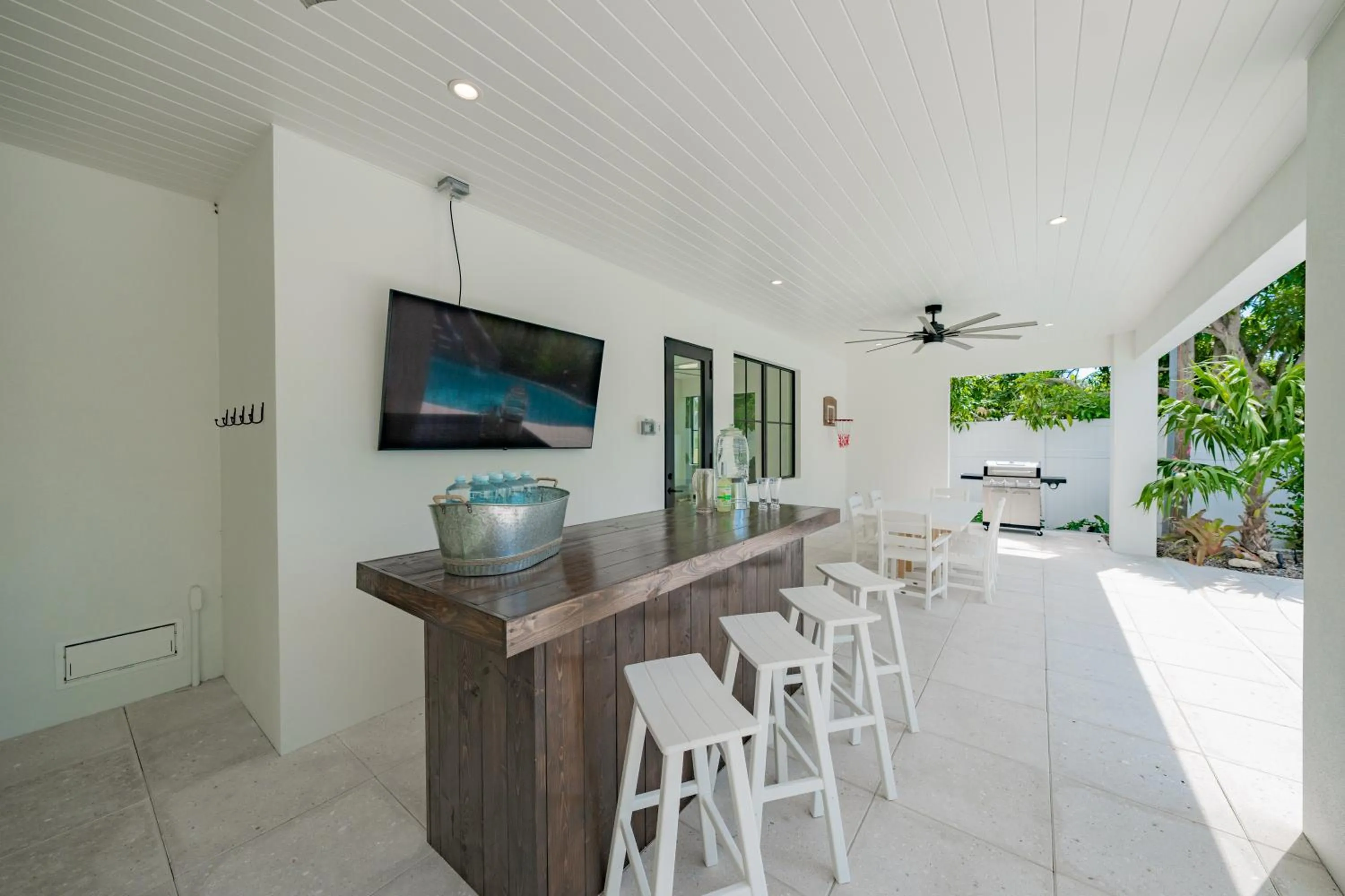 Patio in Crescent Beach House