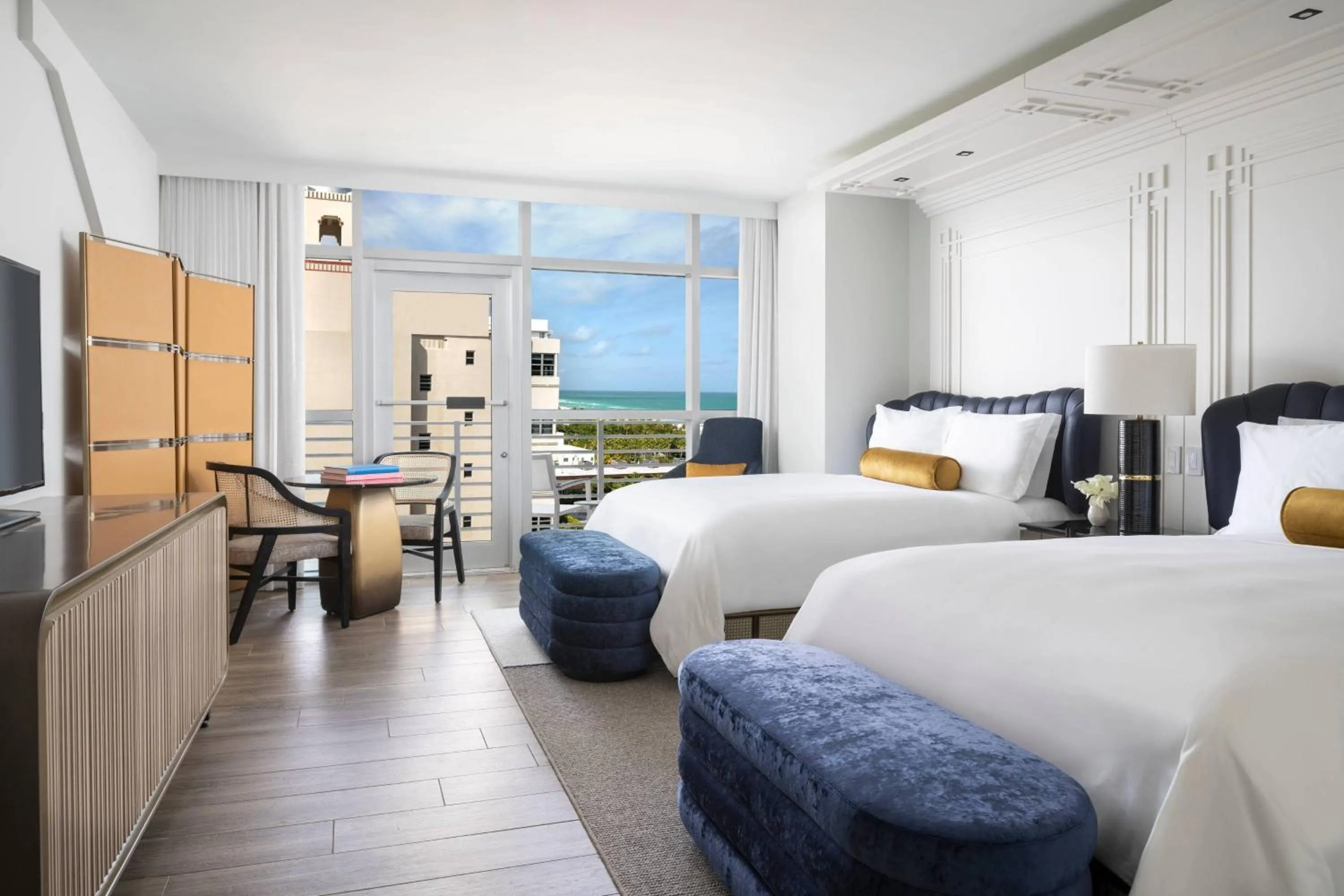 Photo of the whole room, Bed in The Ritz-Carlton, South Beach