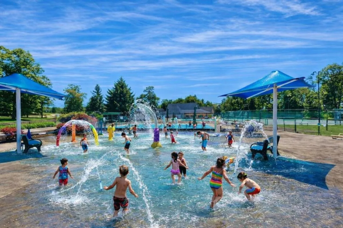 Luxury Villa with Hot Tub, Two Fire Pits, King Bed Suite, Game Room & Fenced Yard