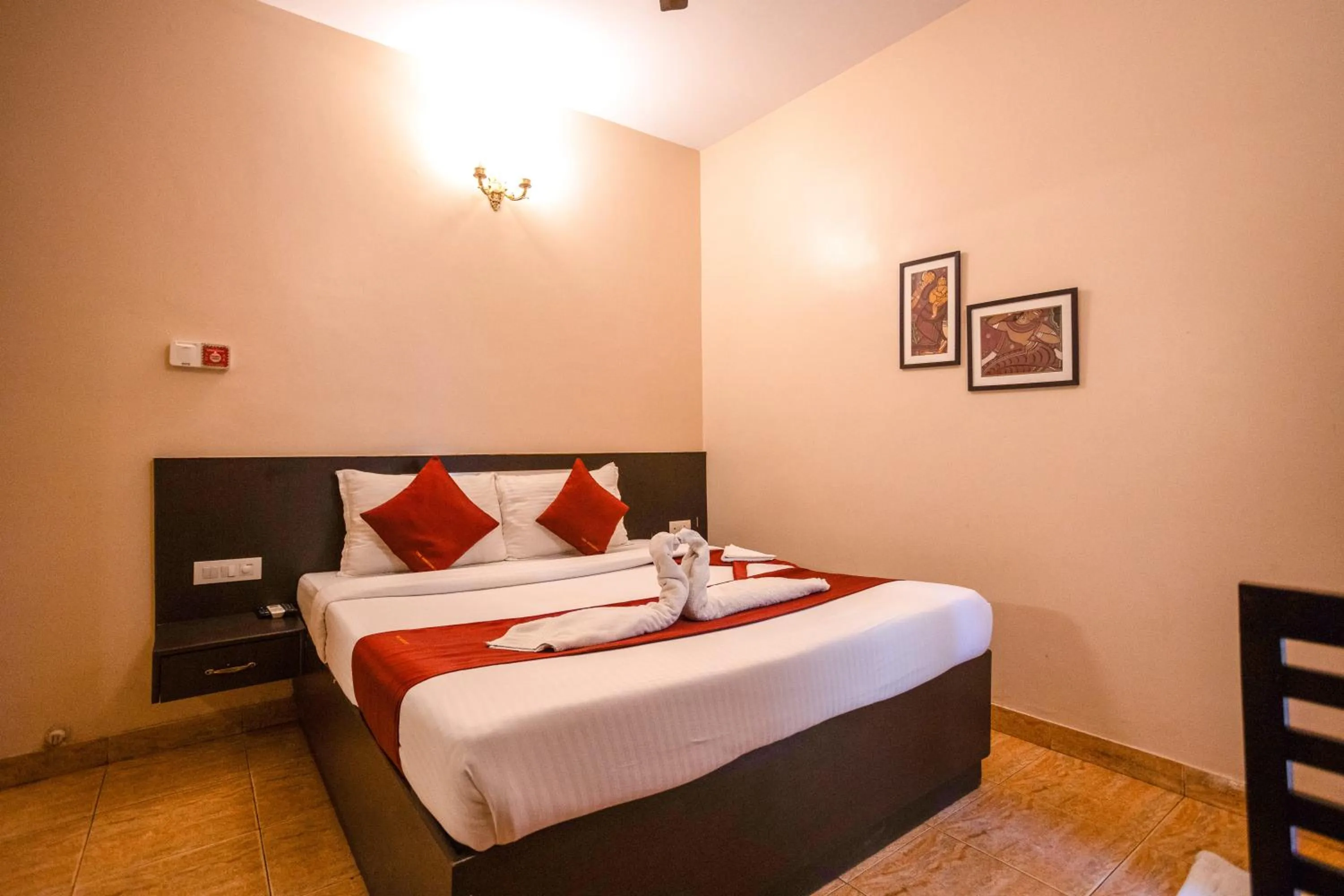 View (from property/room), Bed in The Residency Marathahalli