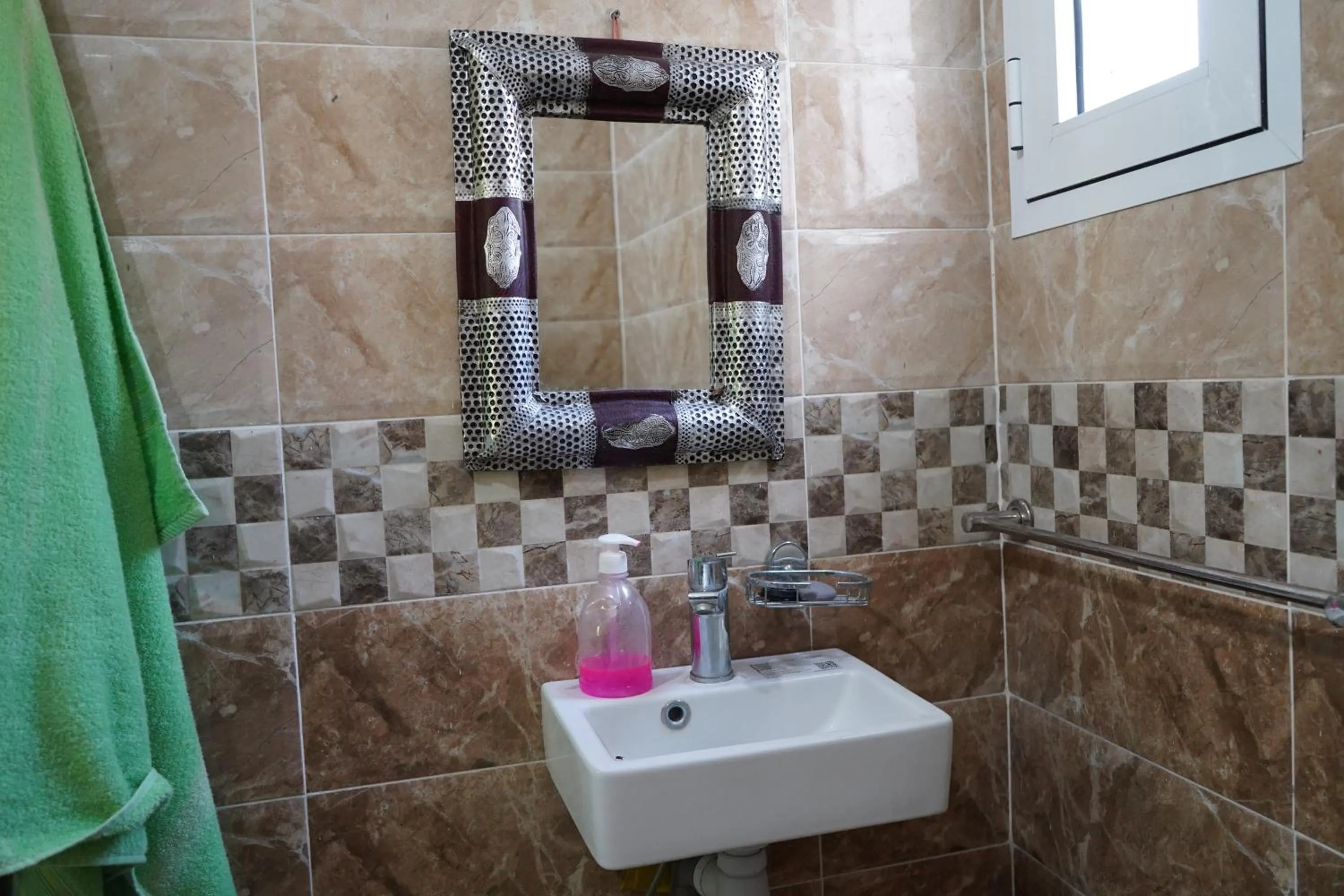 Shower in Chez Imnir