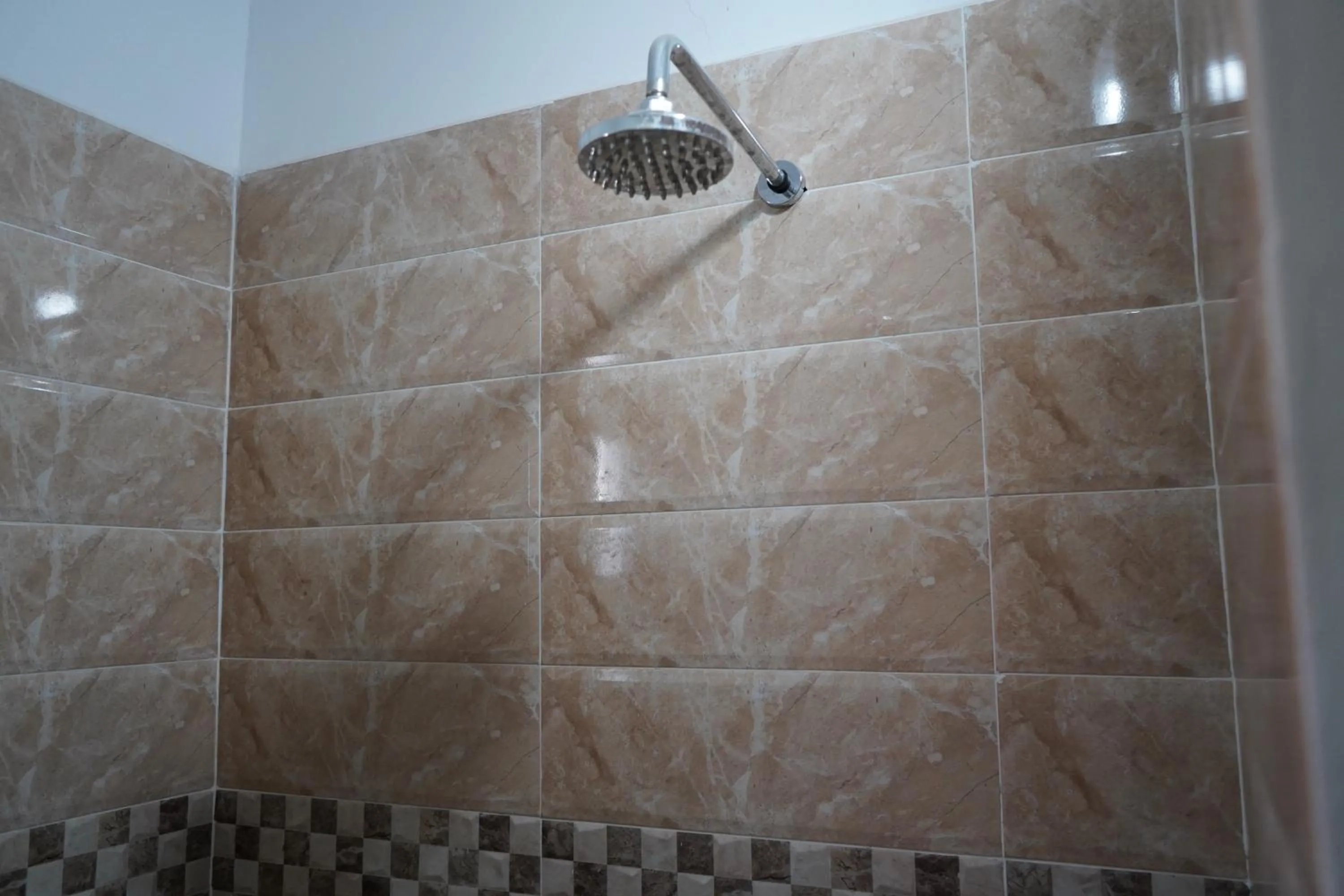 Shower in Chez Imnir