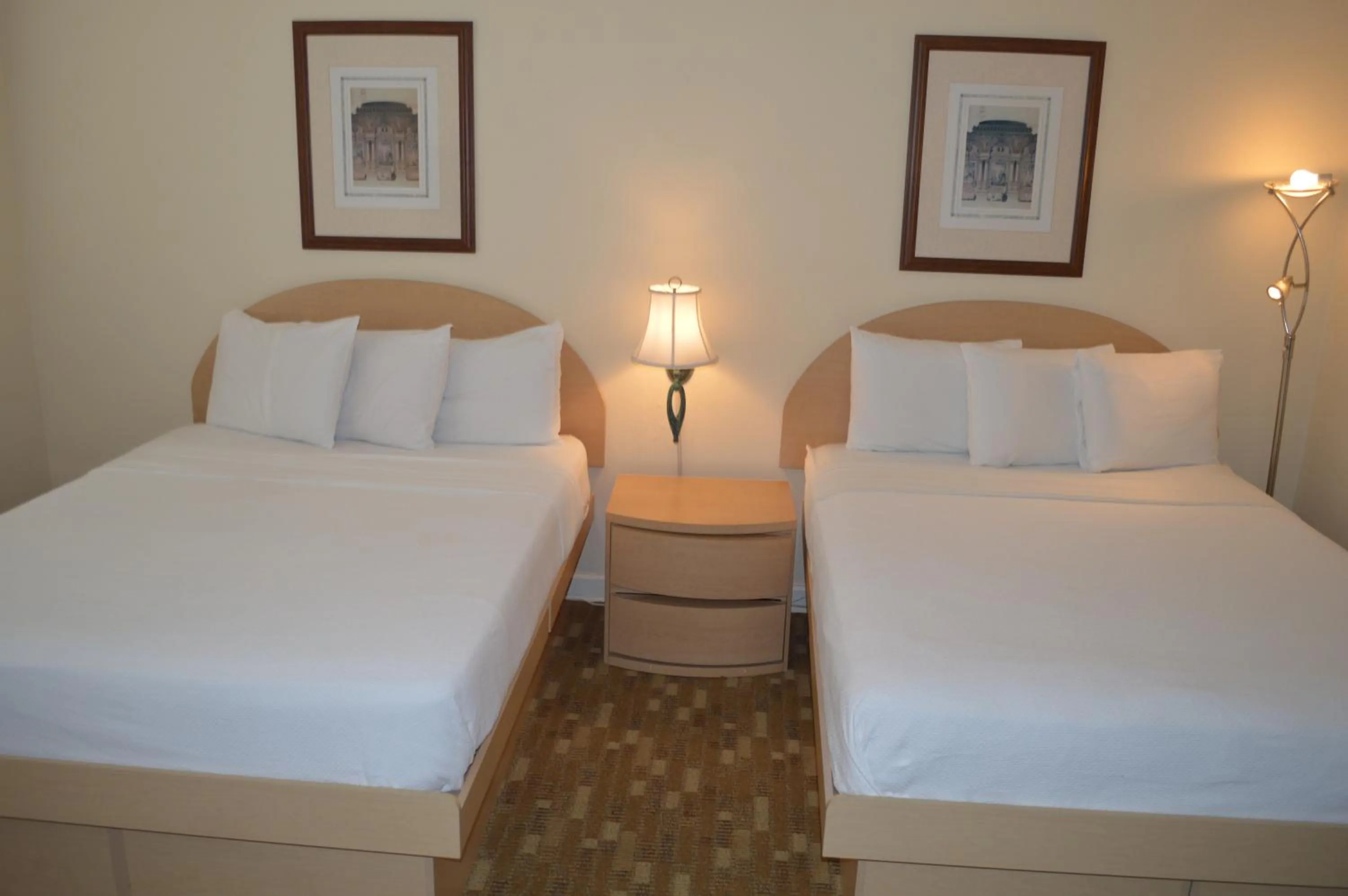 Bed in Island House South Beach