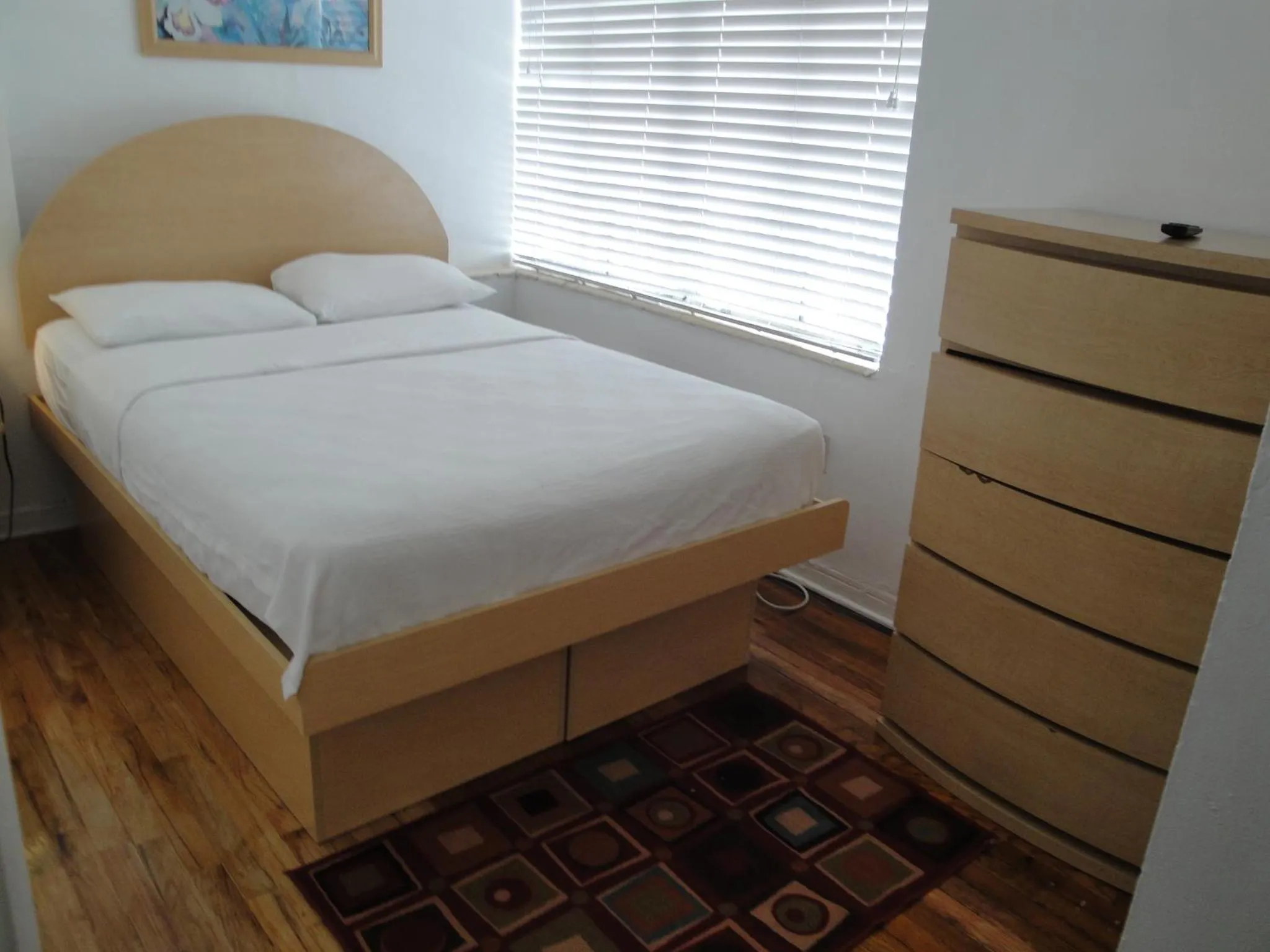 Bed in Island House South Beach