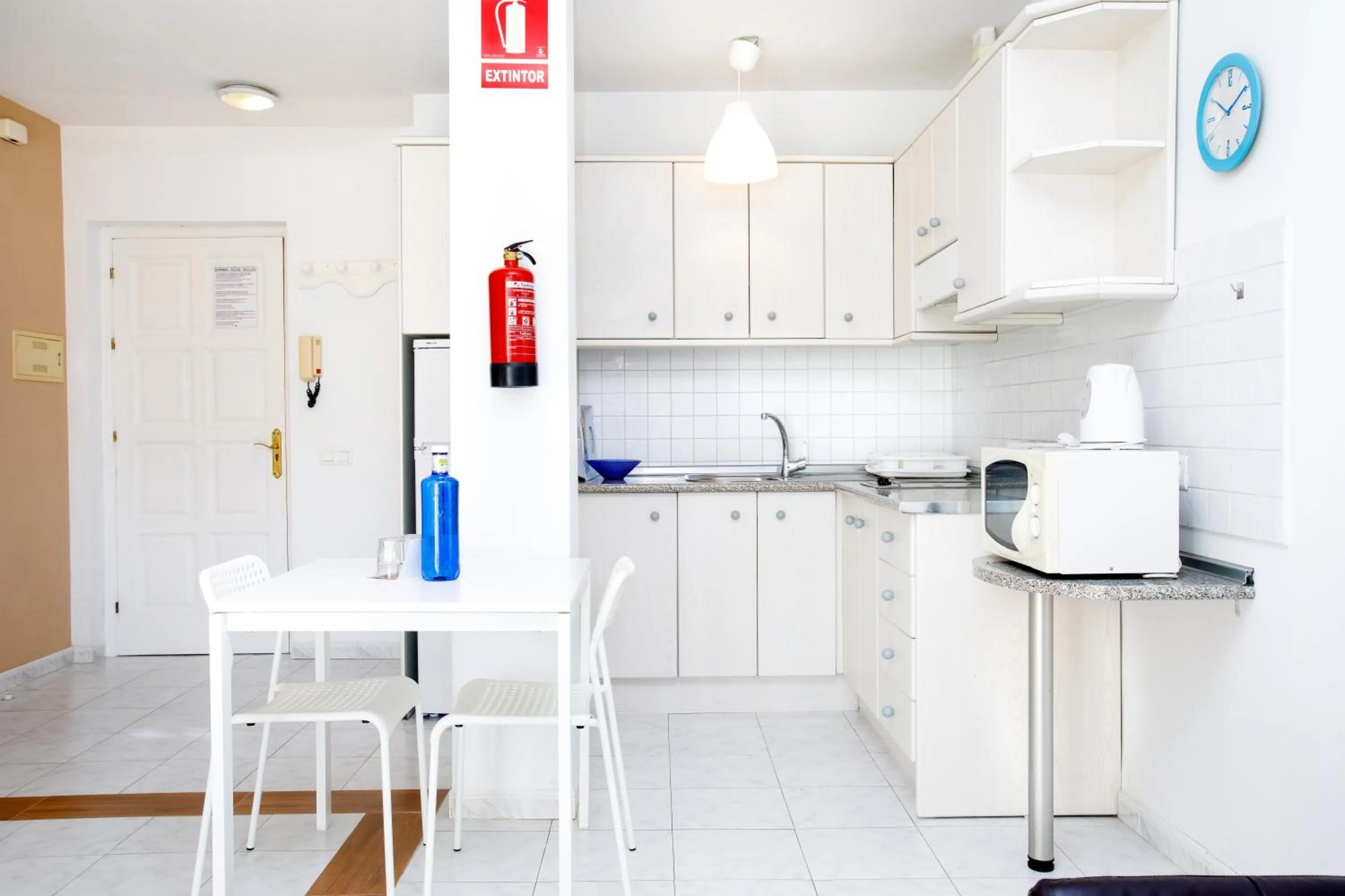 Kitchen or kitchenette in AT Almoraide Rooms Suites