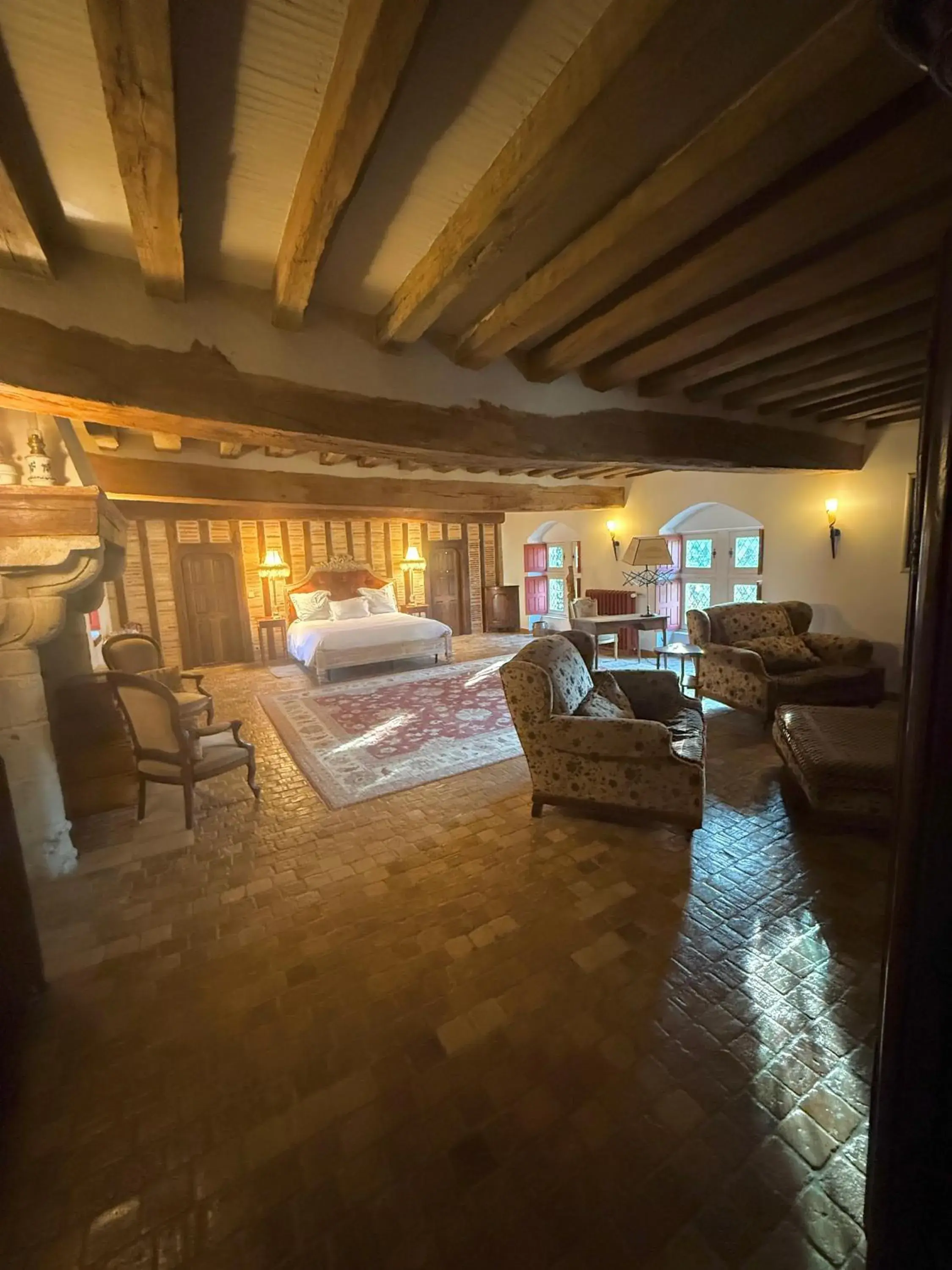 Grand Deluxe Suite in Demeure des Vieux Bains Grand Deluxe Suite in Demeure des Vieux Bains