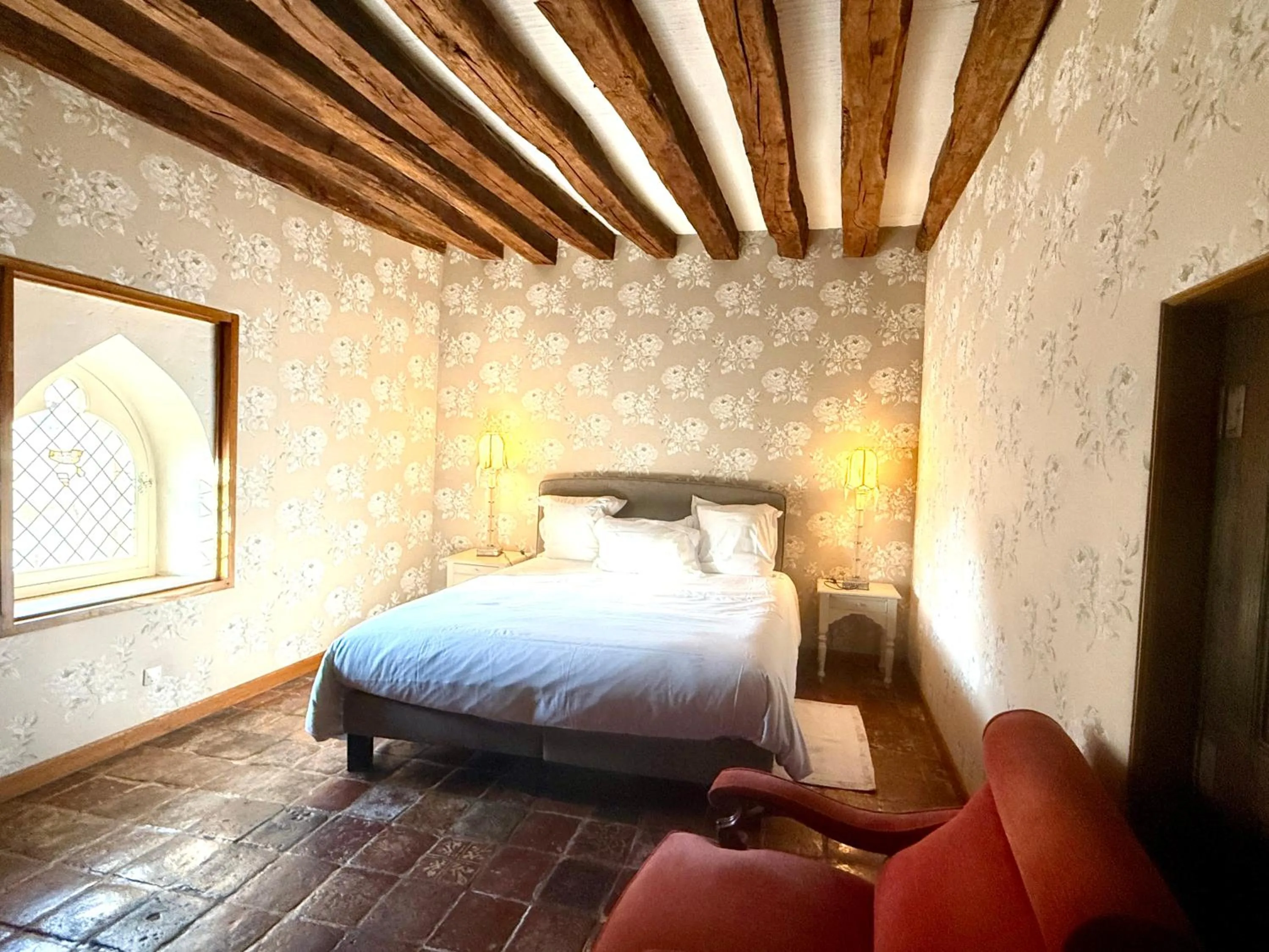 Bedroom, Bed in Demeure des Vieux Bains