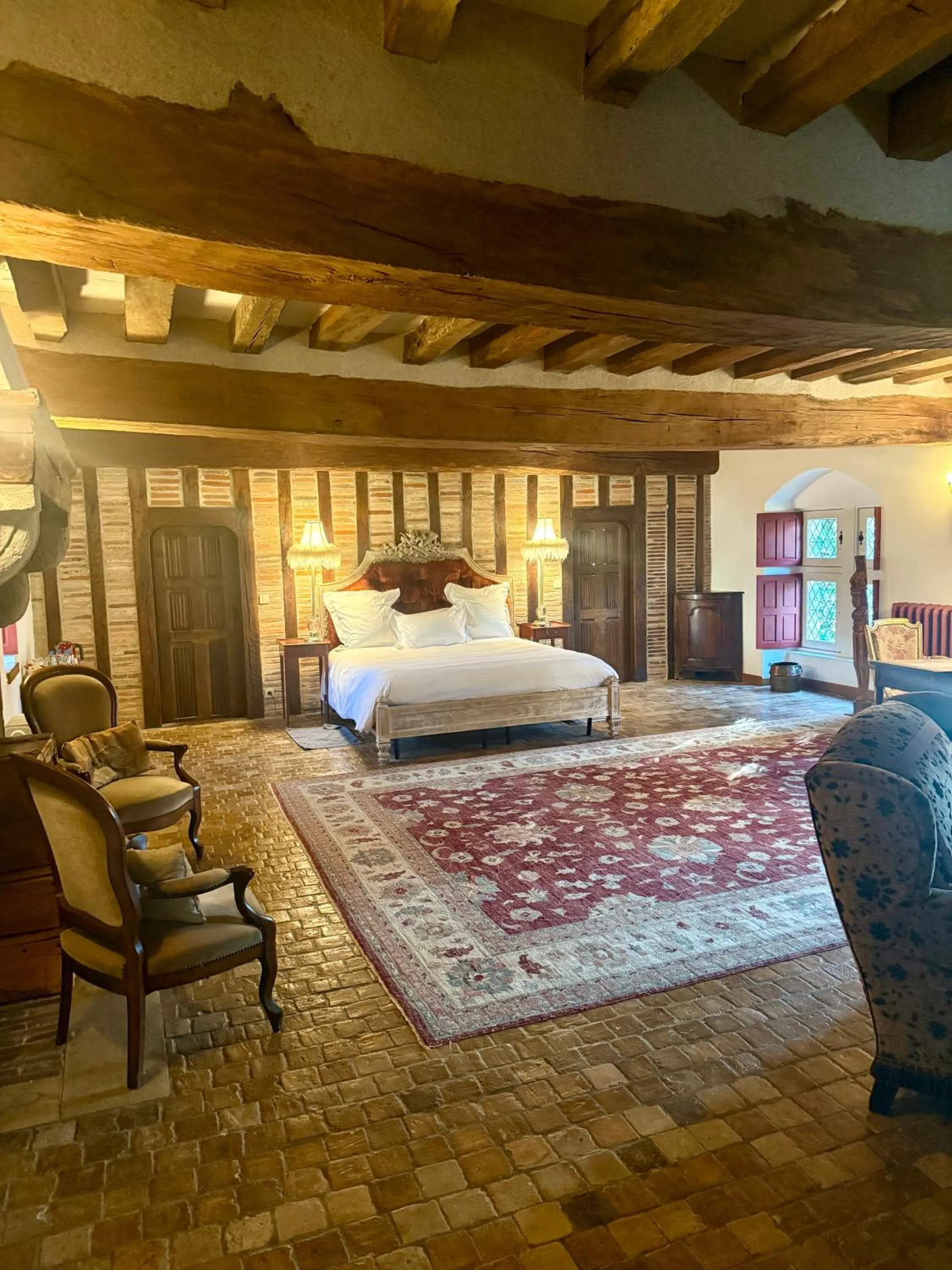 Photo of the whole room, Bed in Demeure des Vieux Bains